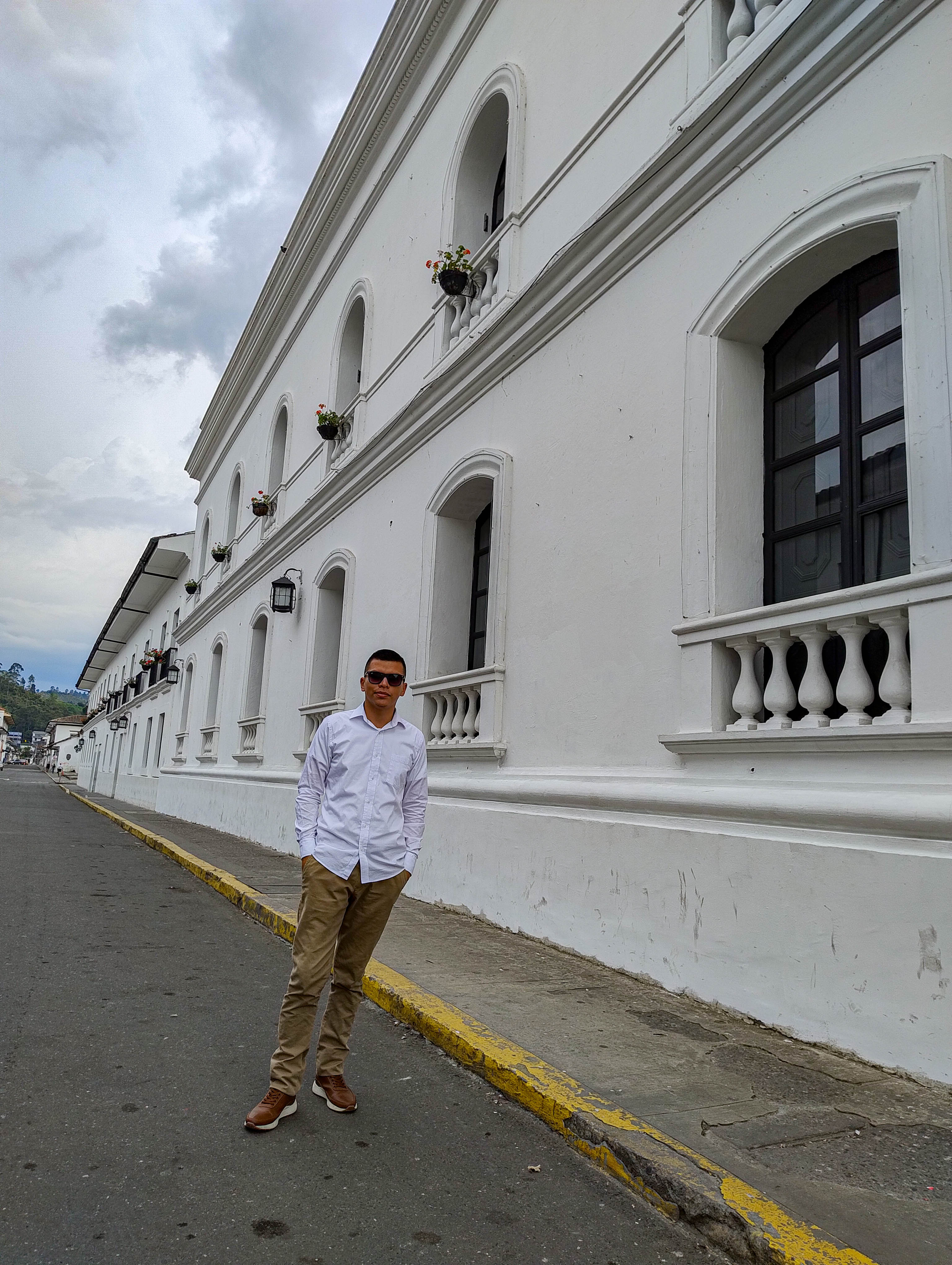 Juan José Valencia Gonzáles: Programa de Movilidad Estudiantil - UPE FRANCO