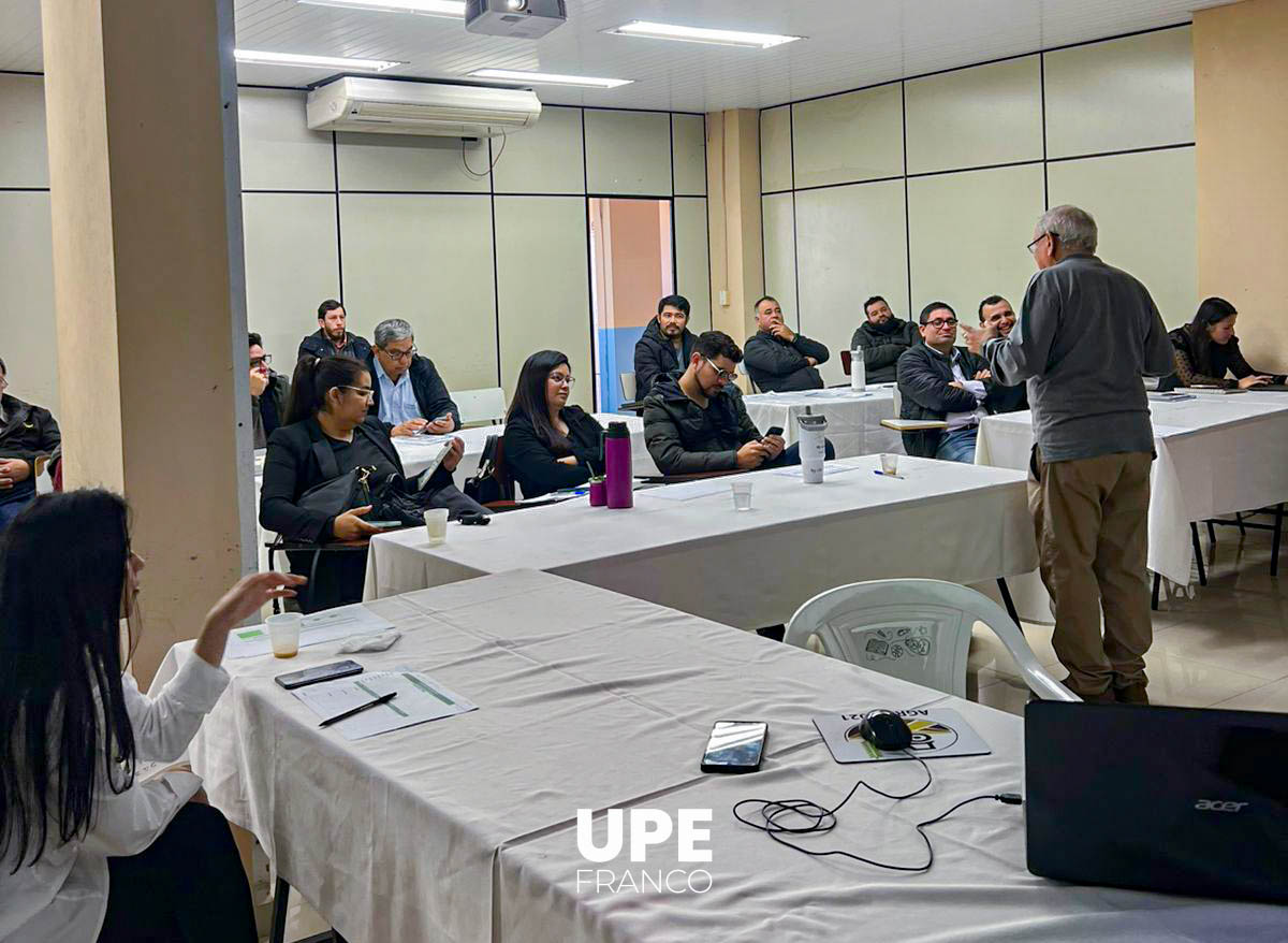 Capacitación docente en Agronomía UPE: Planificación, secuencia didáctica y calidad educativa
