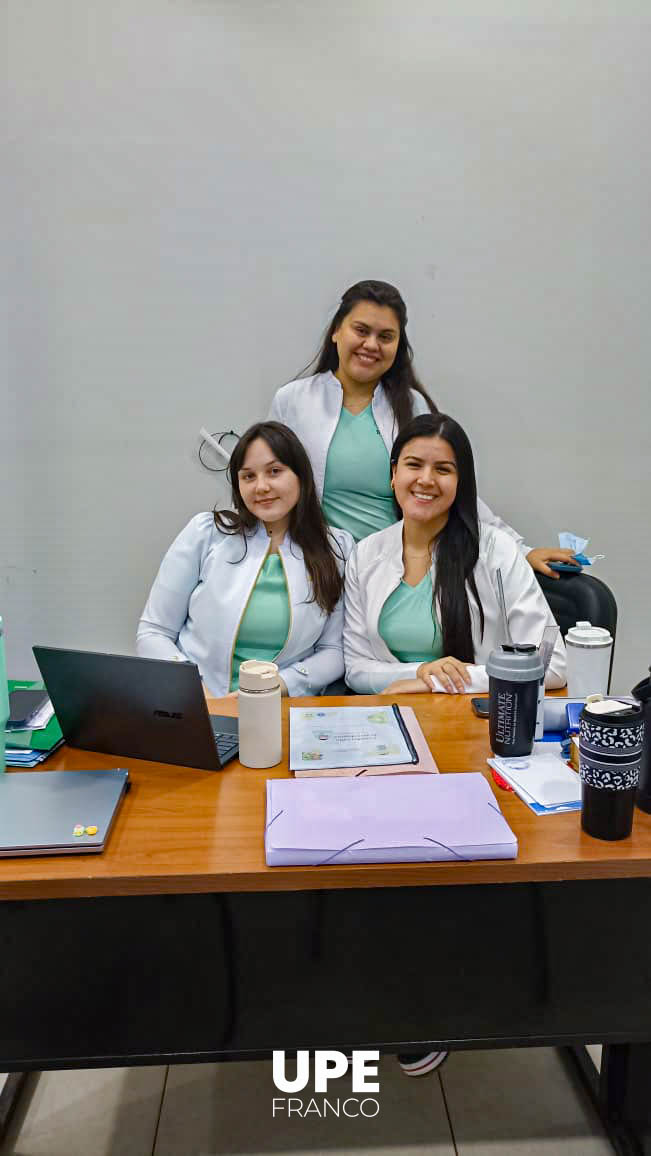 Estudiantes de Nutrición UPE realizan prácticas en el área clínica: USF Belén - Policlínico UPE