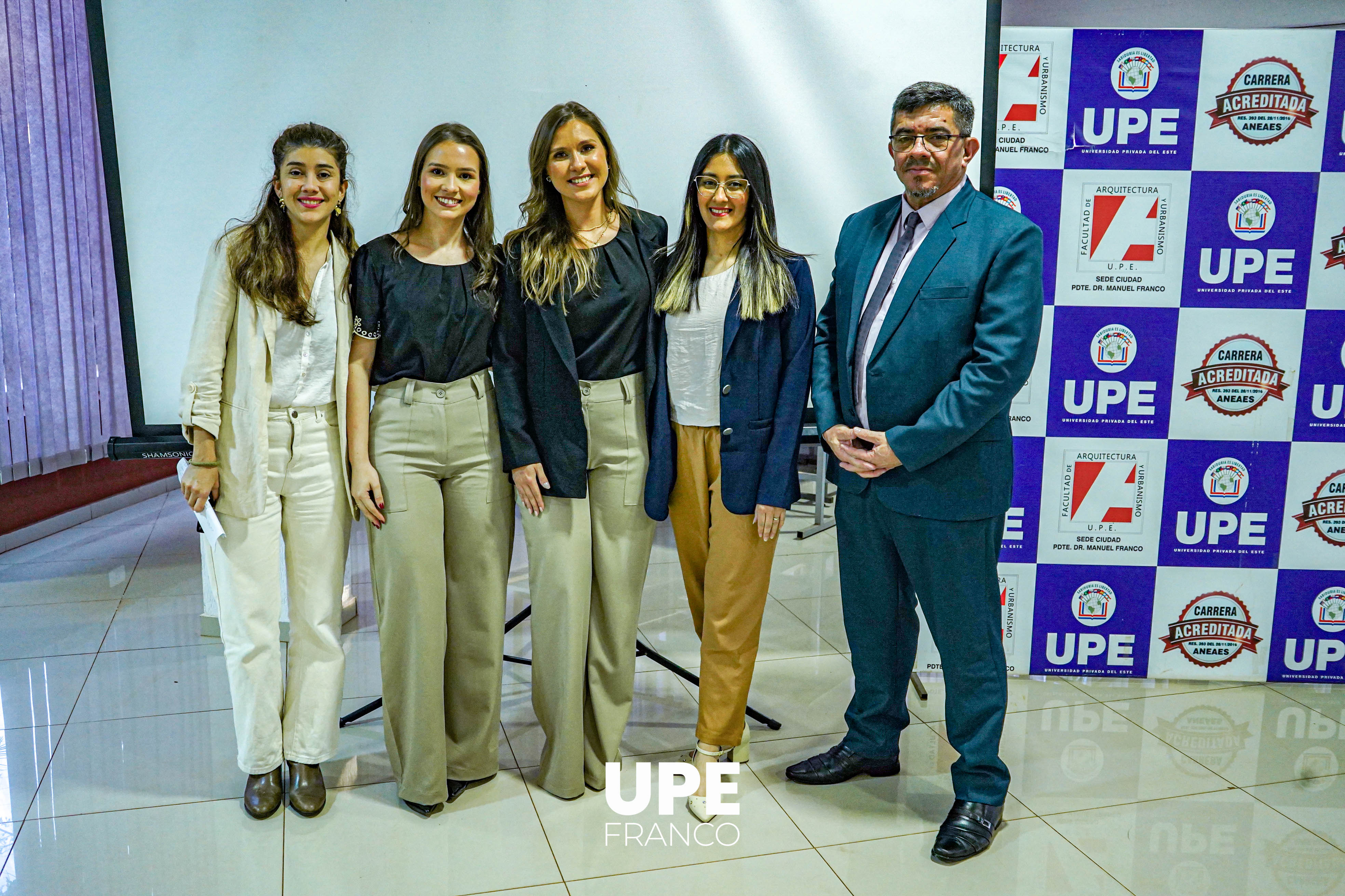 Parque Eco Cultural en la Ciudad de Santa Rita: Defensa de TFG en Arquitectura UPE