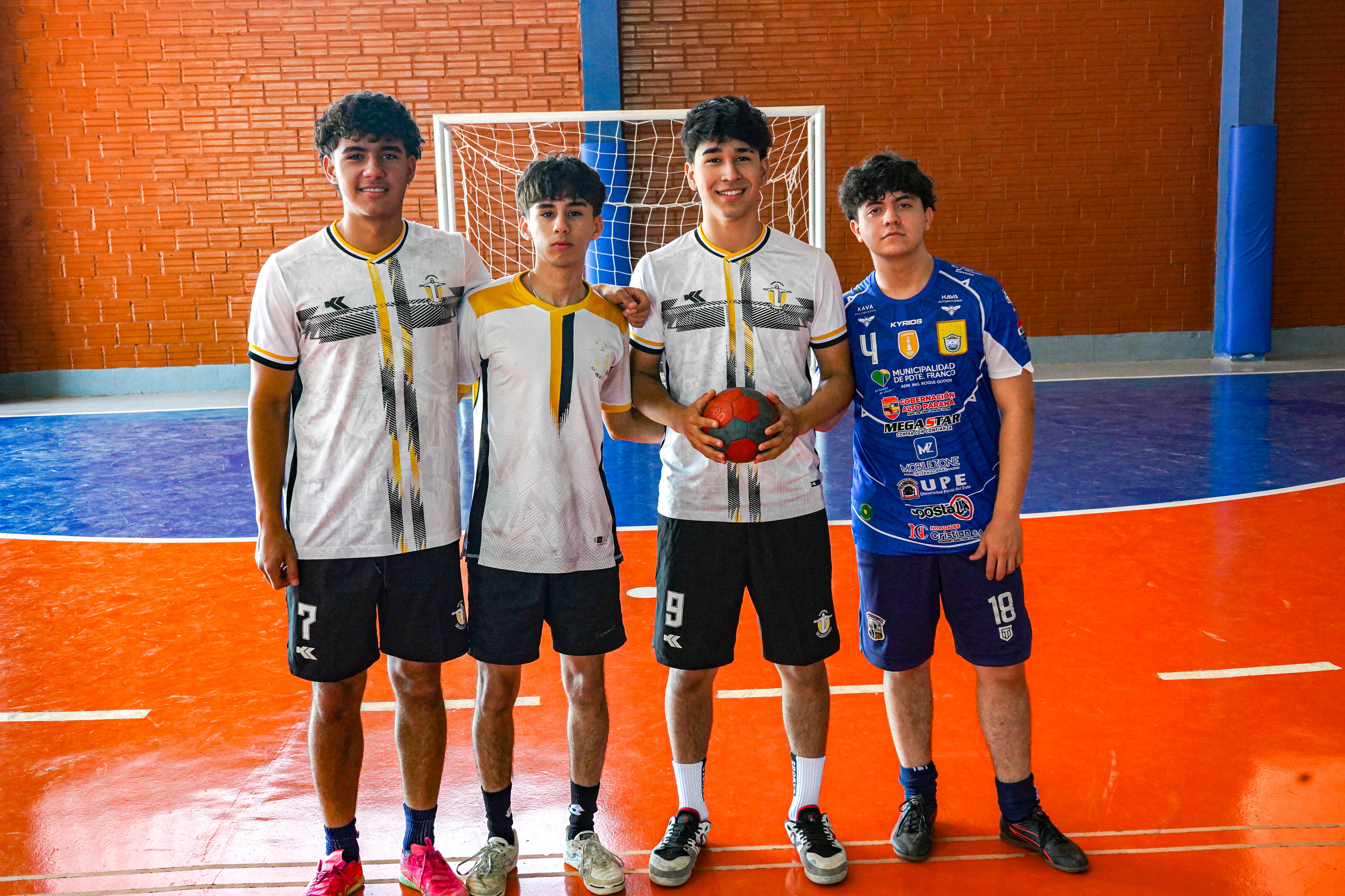 CIE y Redentor inician actividades deportivas en el UPE Complex