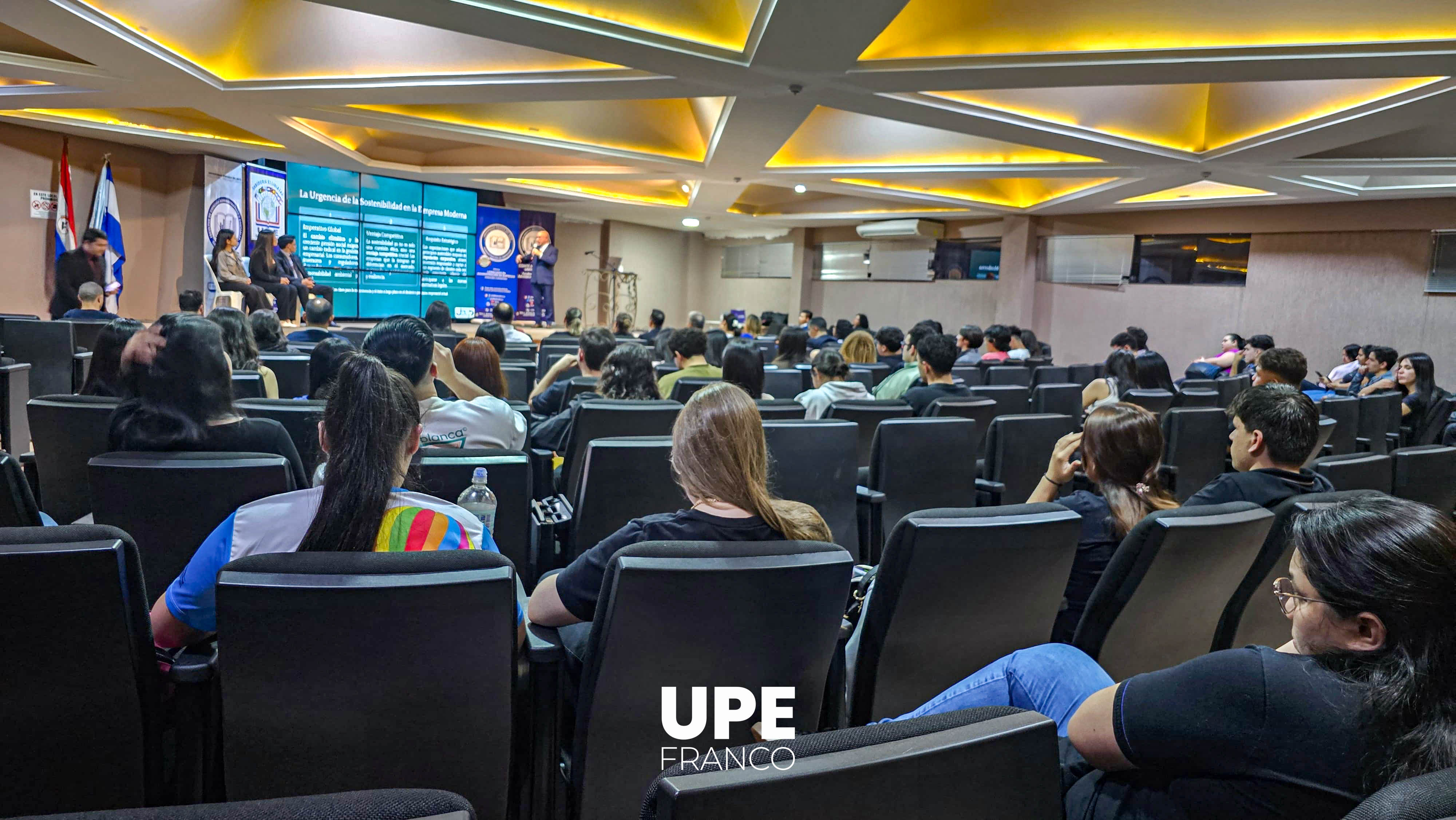 Semana del Administrador en la UPE Franco: Primera jornada
