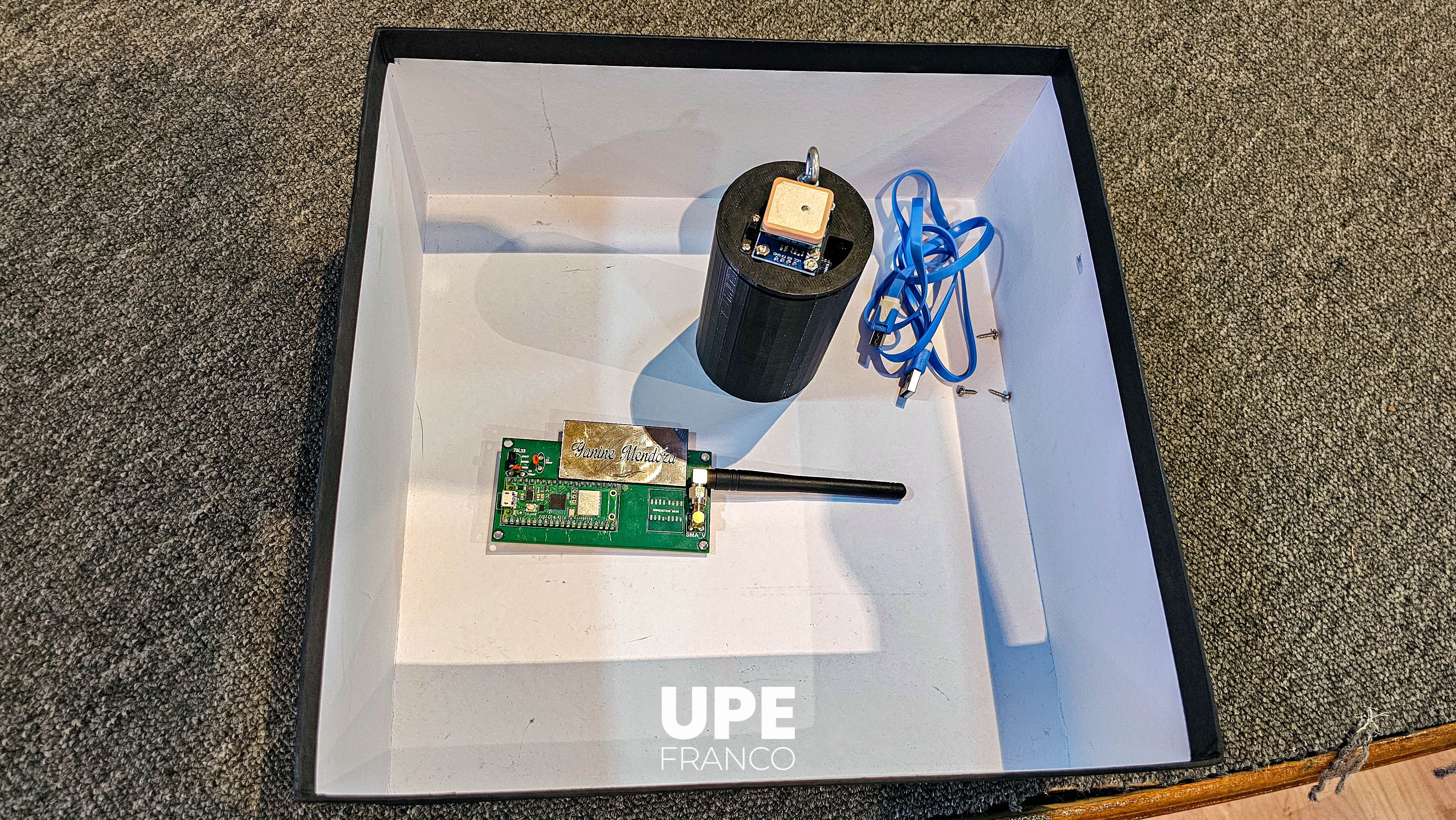 Diseño y construcción de una CanSat para toma de mediciones de variables ambientales: Defensa de TFG