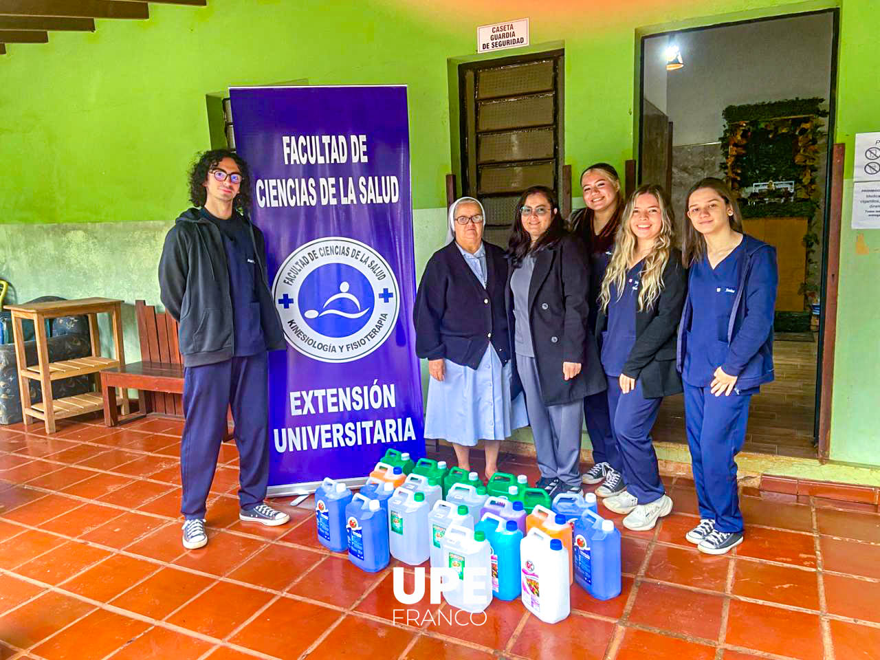 Entrega de donaciones: Proyecto Jaku’e Oñondivepa