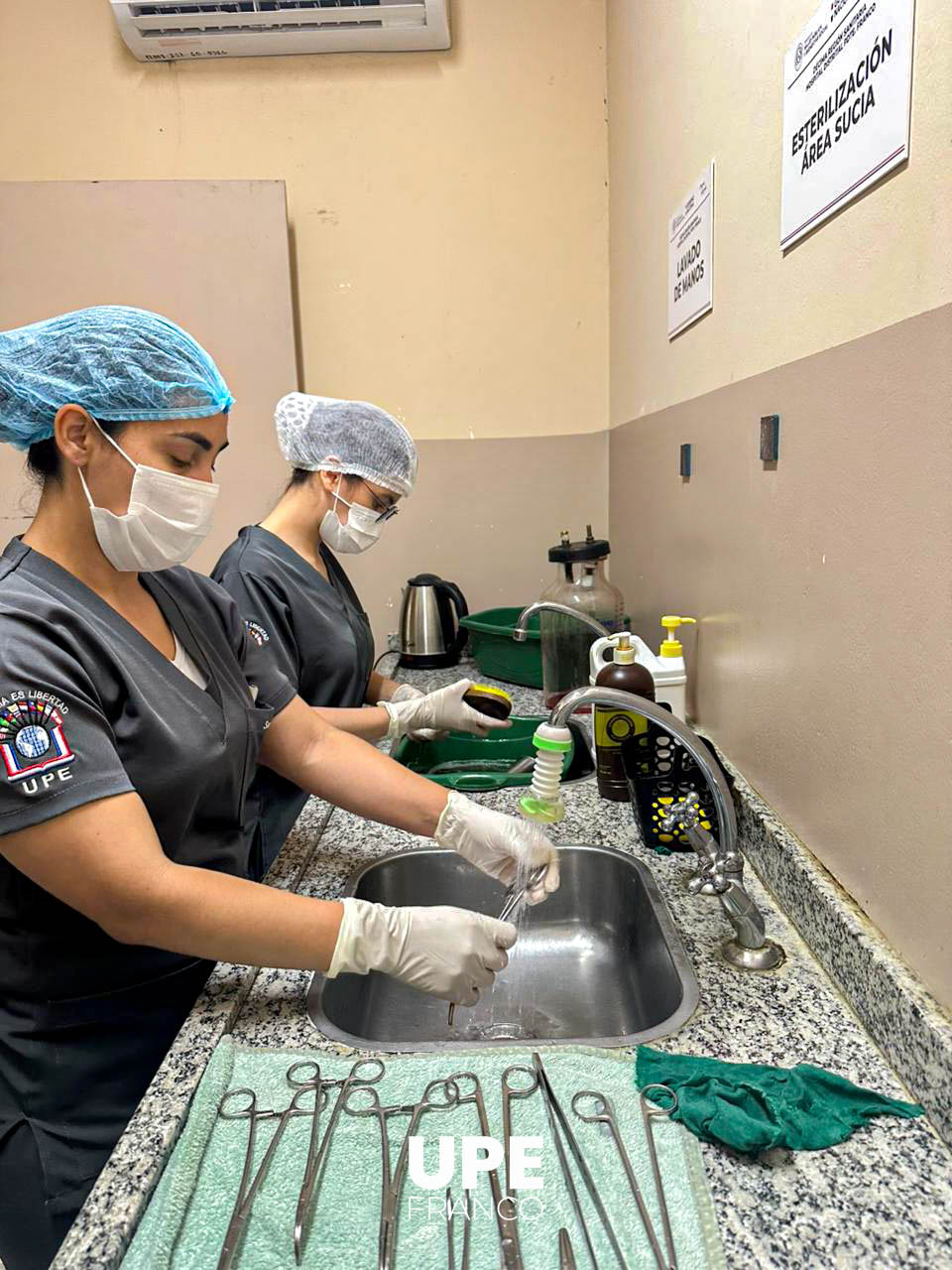 Práctica Profesional V: Estudiantes de Enfermería UPE  realizan prácticas en el Hospital Distrital de Presidente Franco