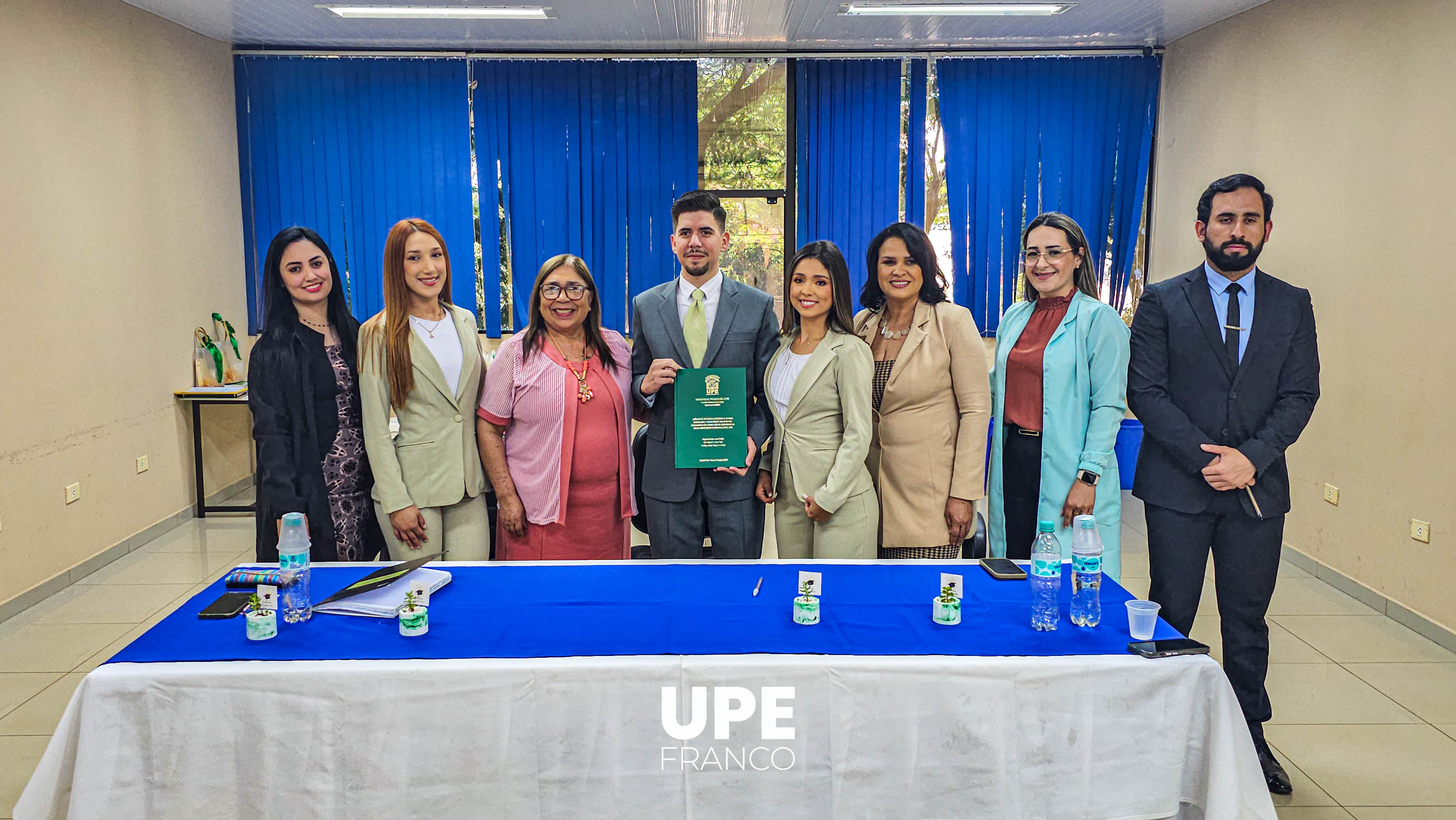 Orgullo UPE: Estudiantes de Nutrición defienden Trabajos Finales de Grado