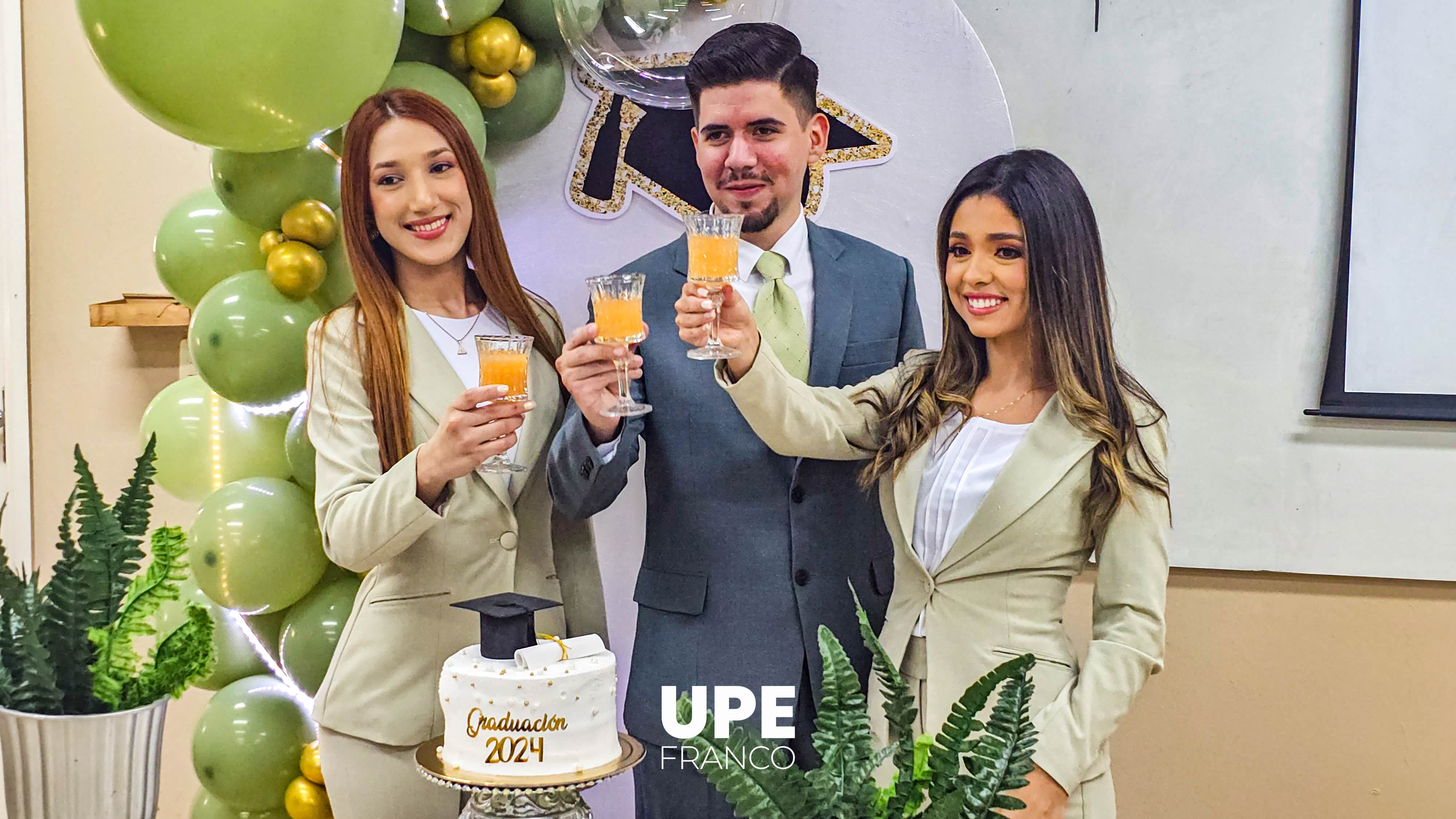 Orgullo UPE: Estudiantes de Nutrición defienden Trabajos Finales de Grado