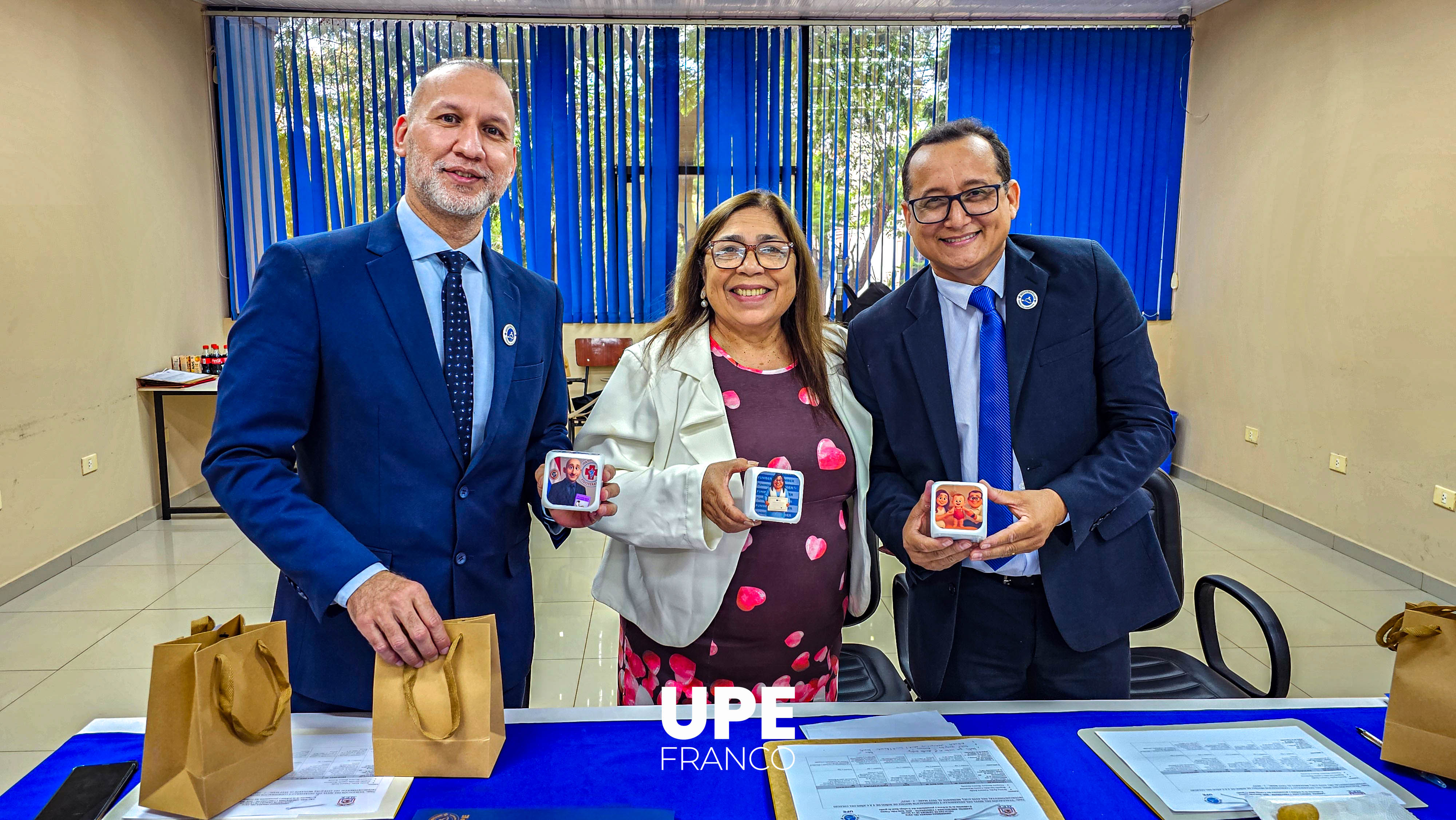 Egresan nuevos Licenciados en Kinesiología y Fisioterapia: Defensa de Trabajos Finales de Grado