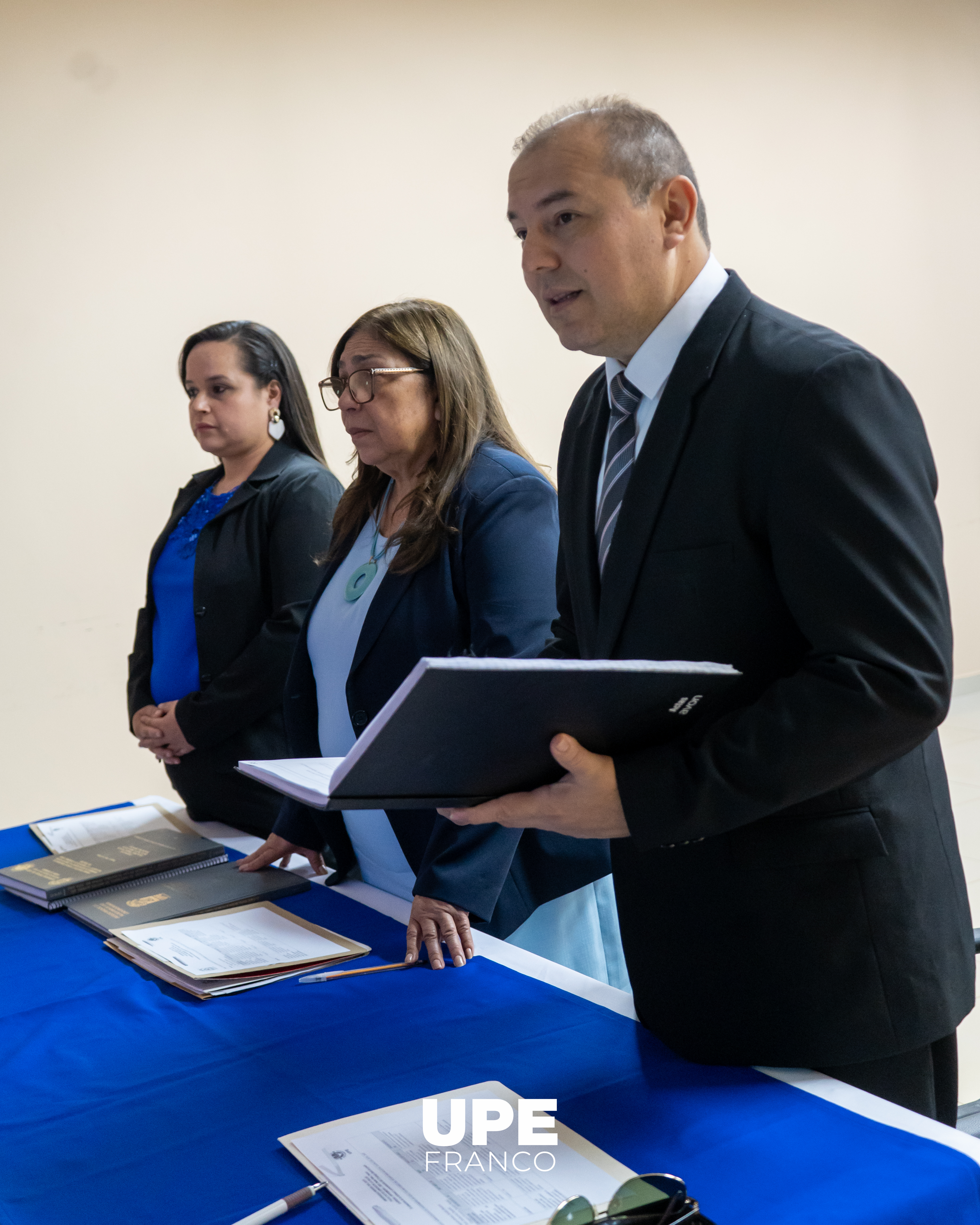 Estudiantes de Enfermería UPE defienden con éxito su Trabajo Final de Grado