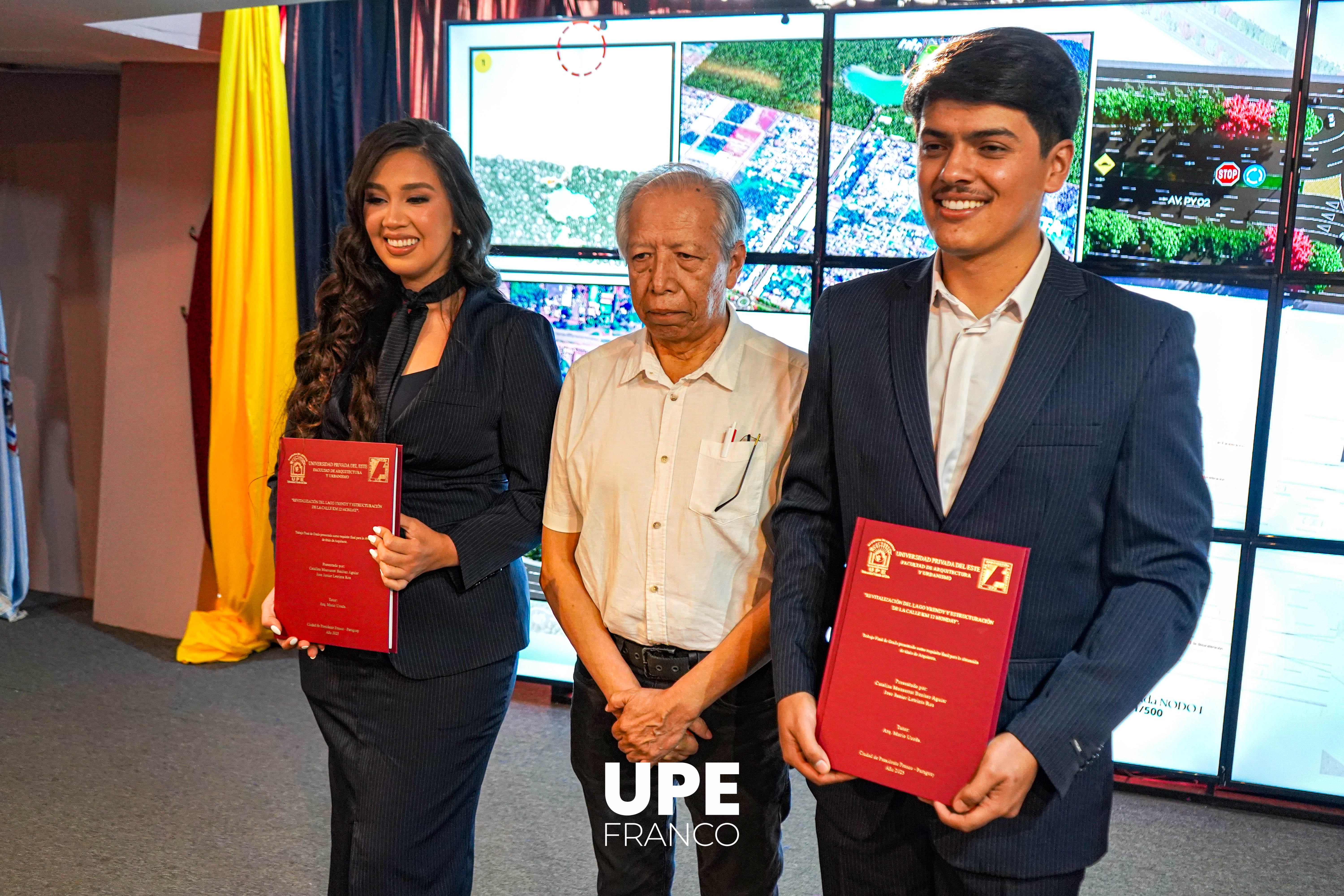 “Revitalización del Lago Yrendy y estructuración de la calle km 12 Monday”: Defensa de TFG en Arquitectura y Urbanismo