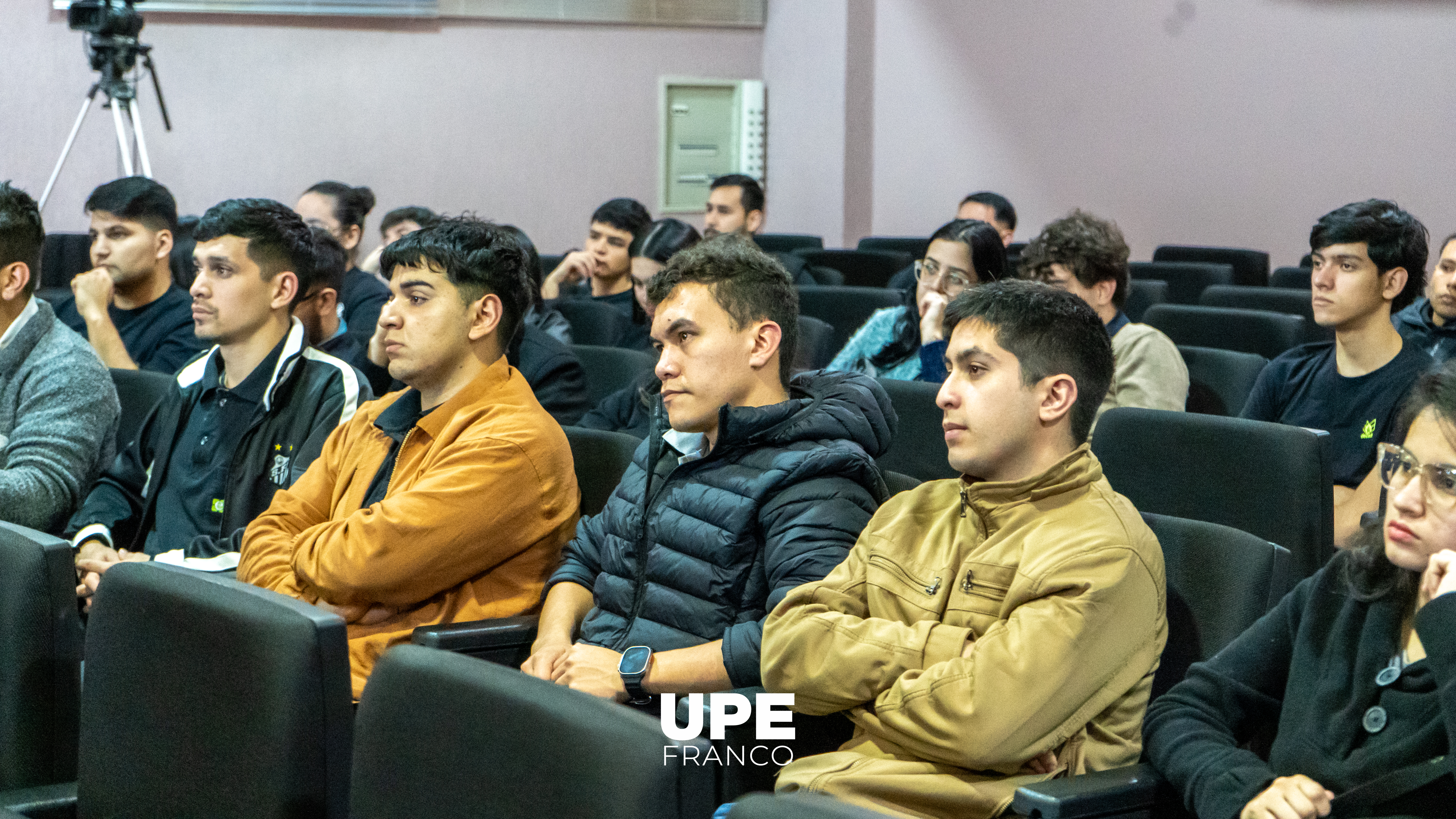 Tercera jornada de la IV Semana Científica: Facultad de Ciencias y Tecnologías