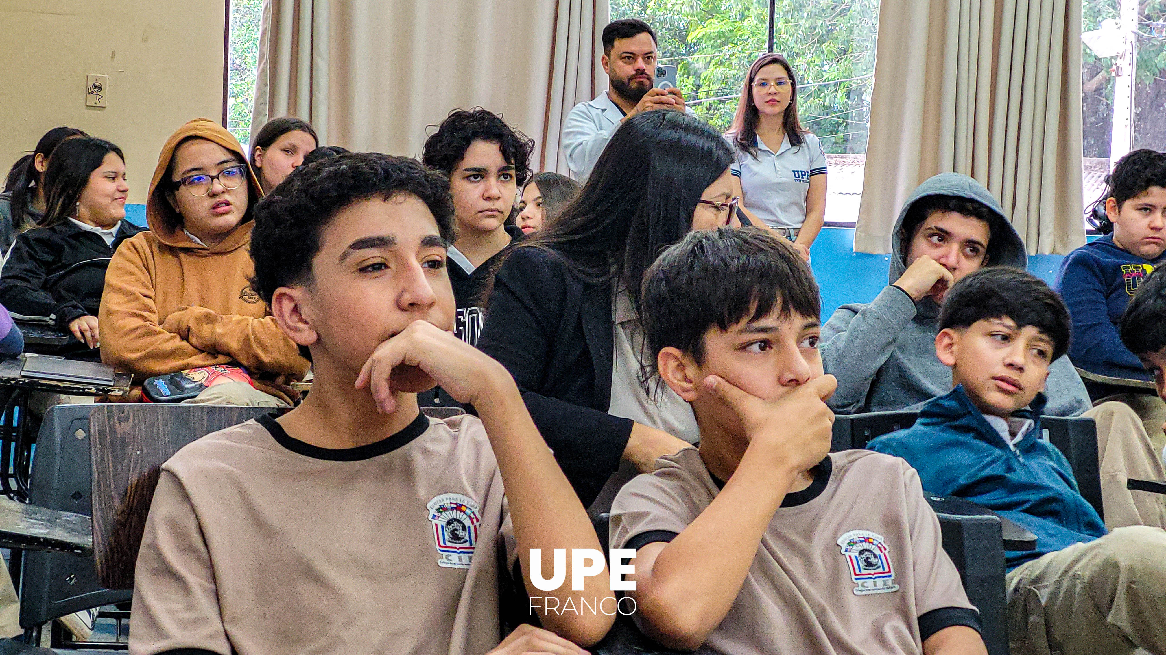 Estudiantes de Medicina UPE realizan Taller de Primeros Auxilios