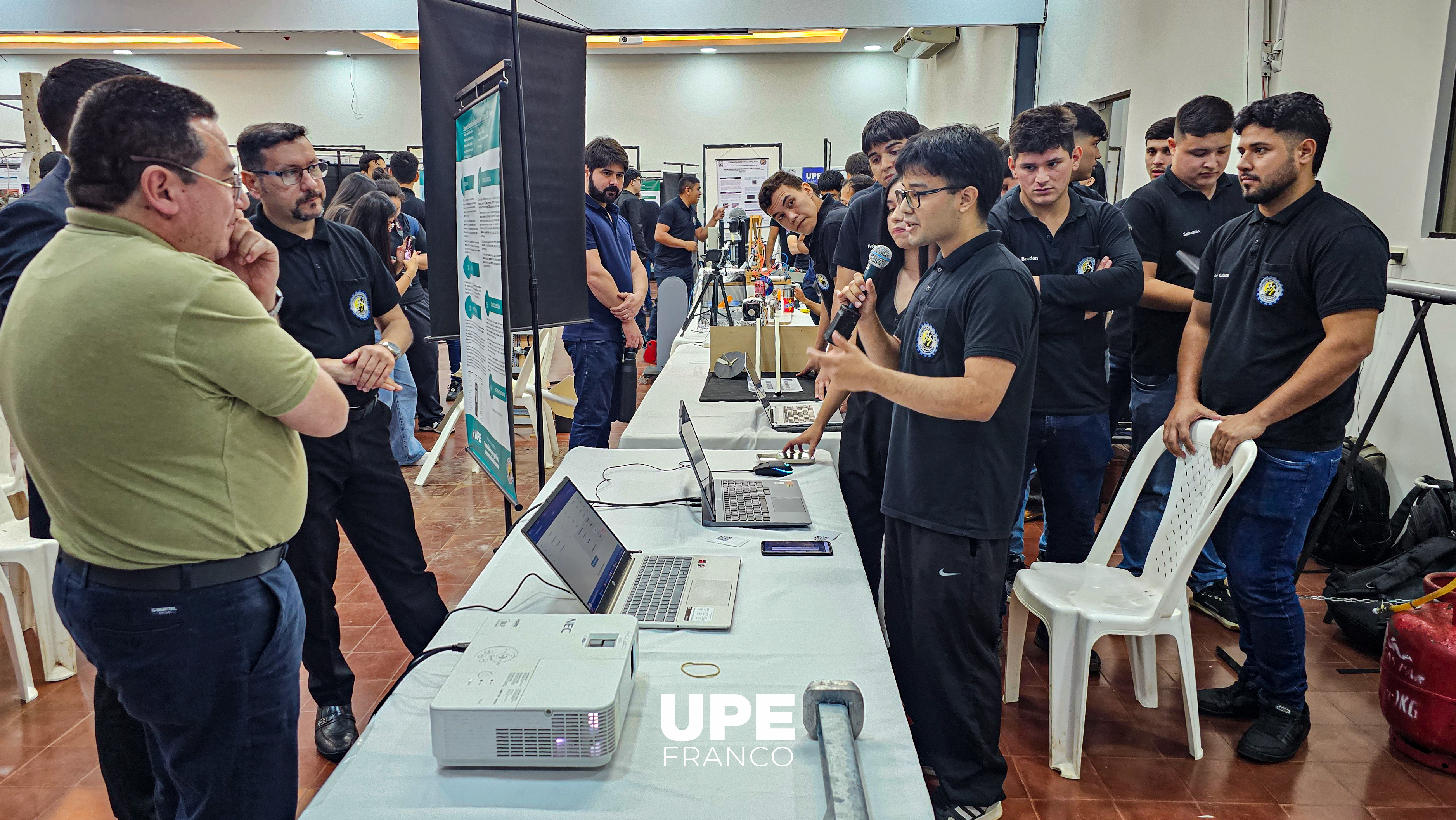 Cierre de la IV Semana Científica: Facultad de Ciencias y Tecnologías