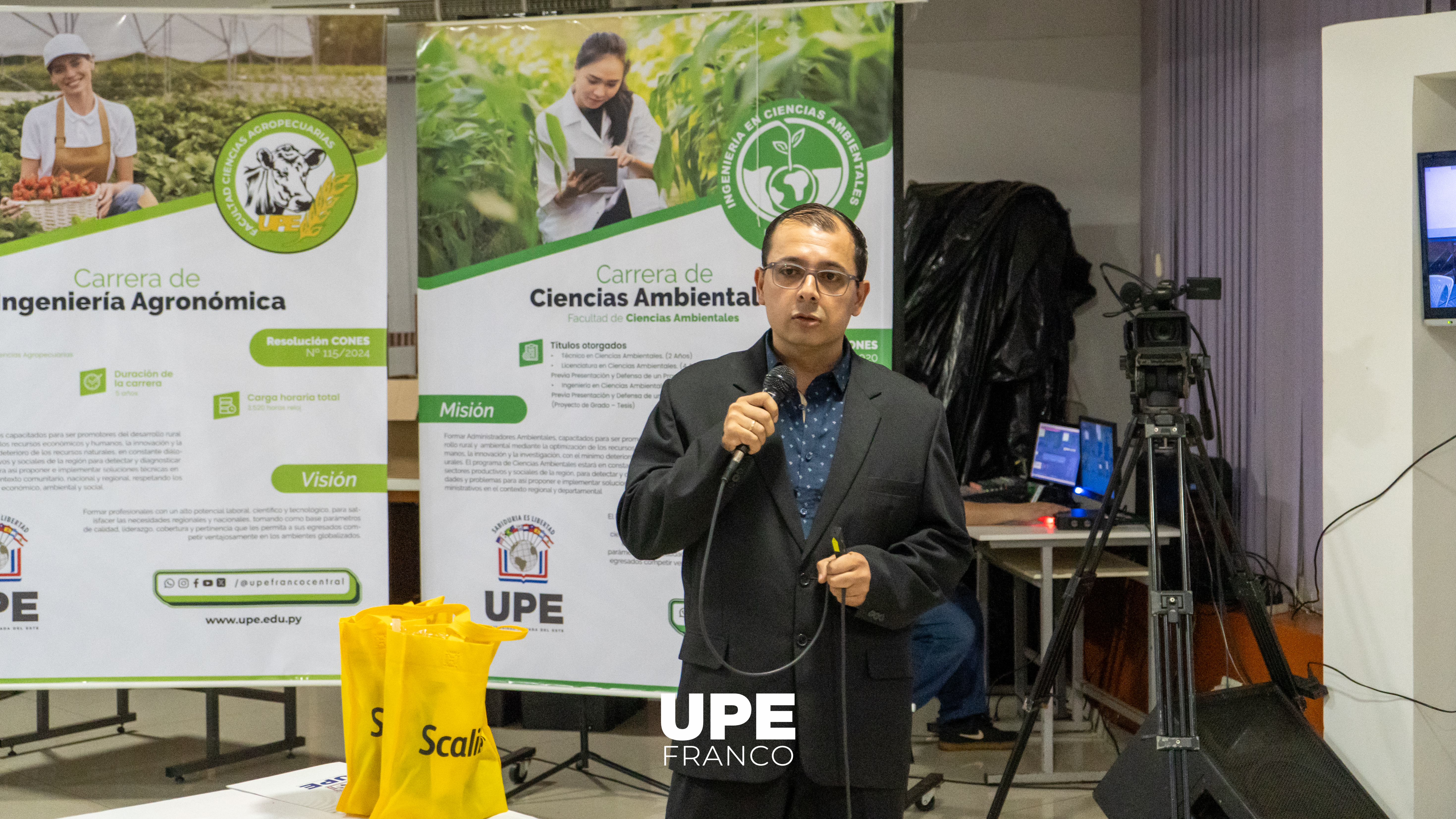 Primer Seminario de la Facultad de Ciencias Veterinarias y Apertura oficial de la carrera