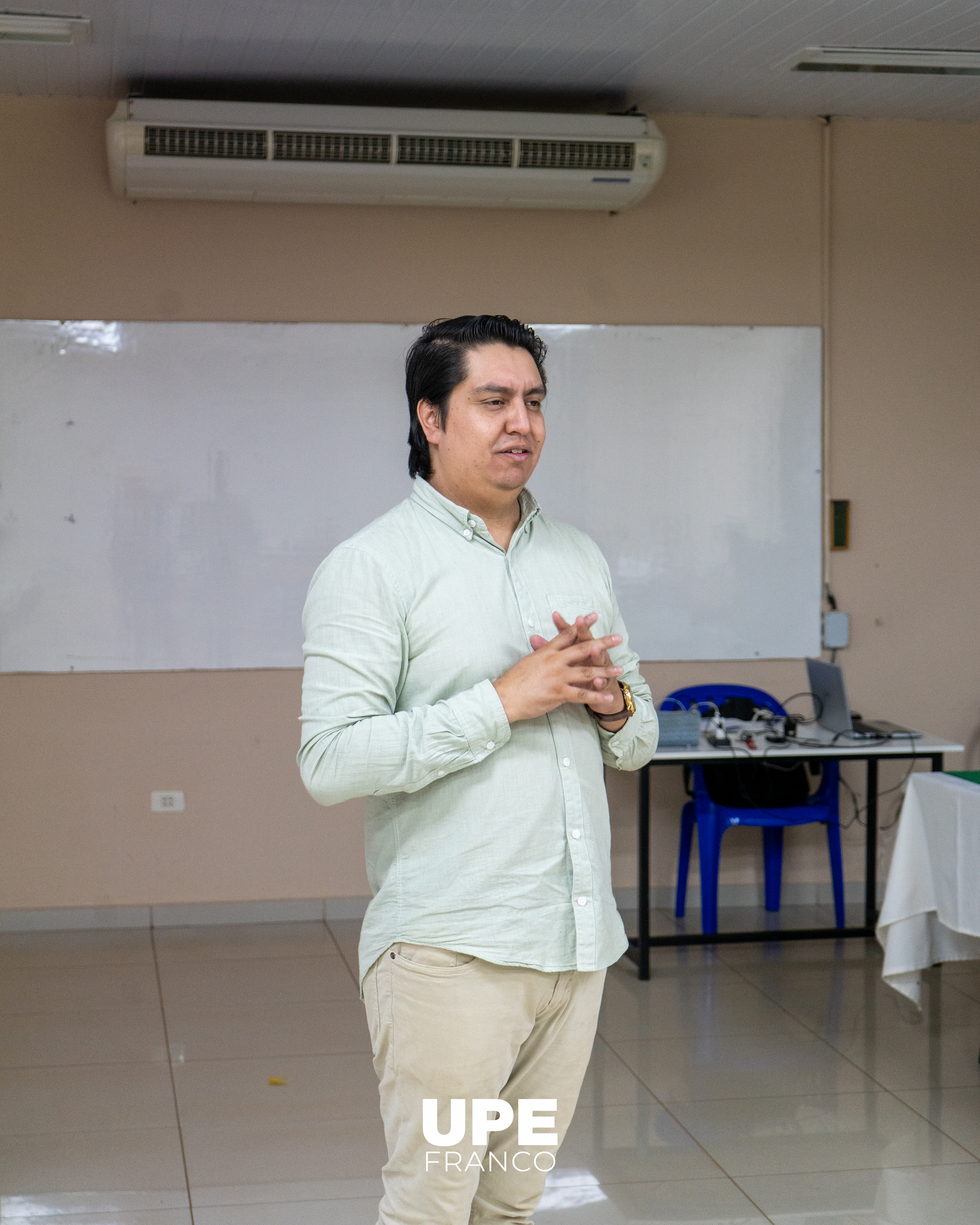 Taller de Comunicación y Trabajo en Equipo: Facultad de Ciencias Agropecuarias