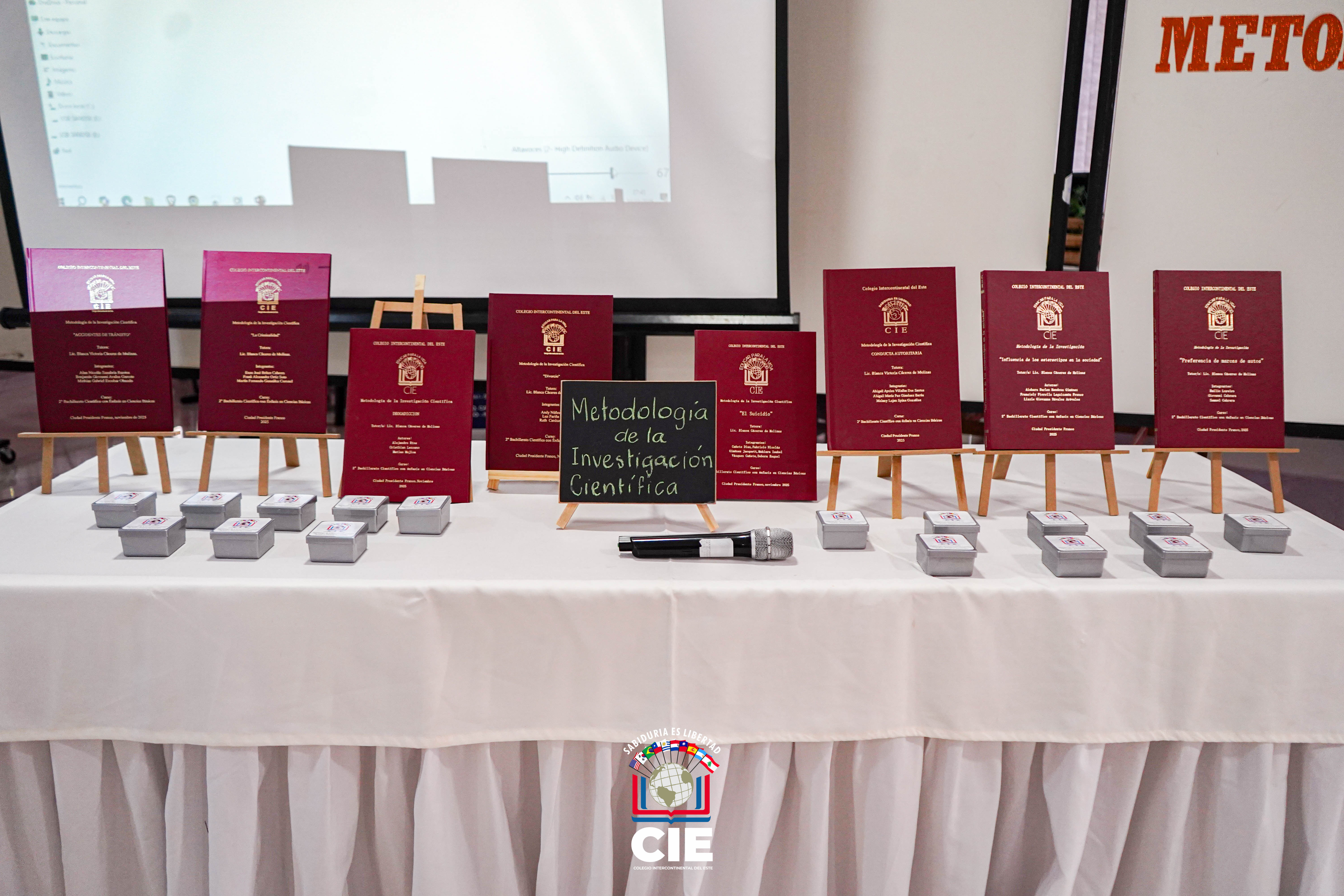 Presentación de Proyectos de Metodología de la Investigación: Colegio Intercontinental del Este