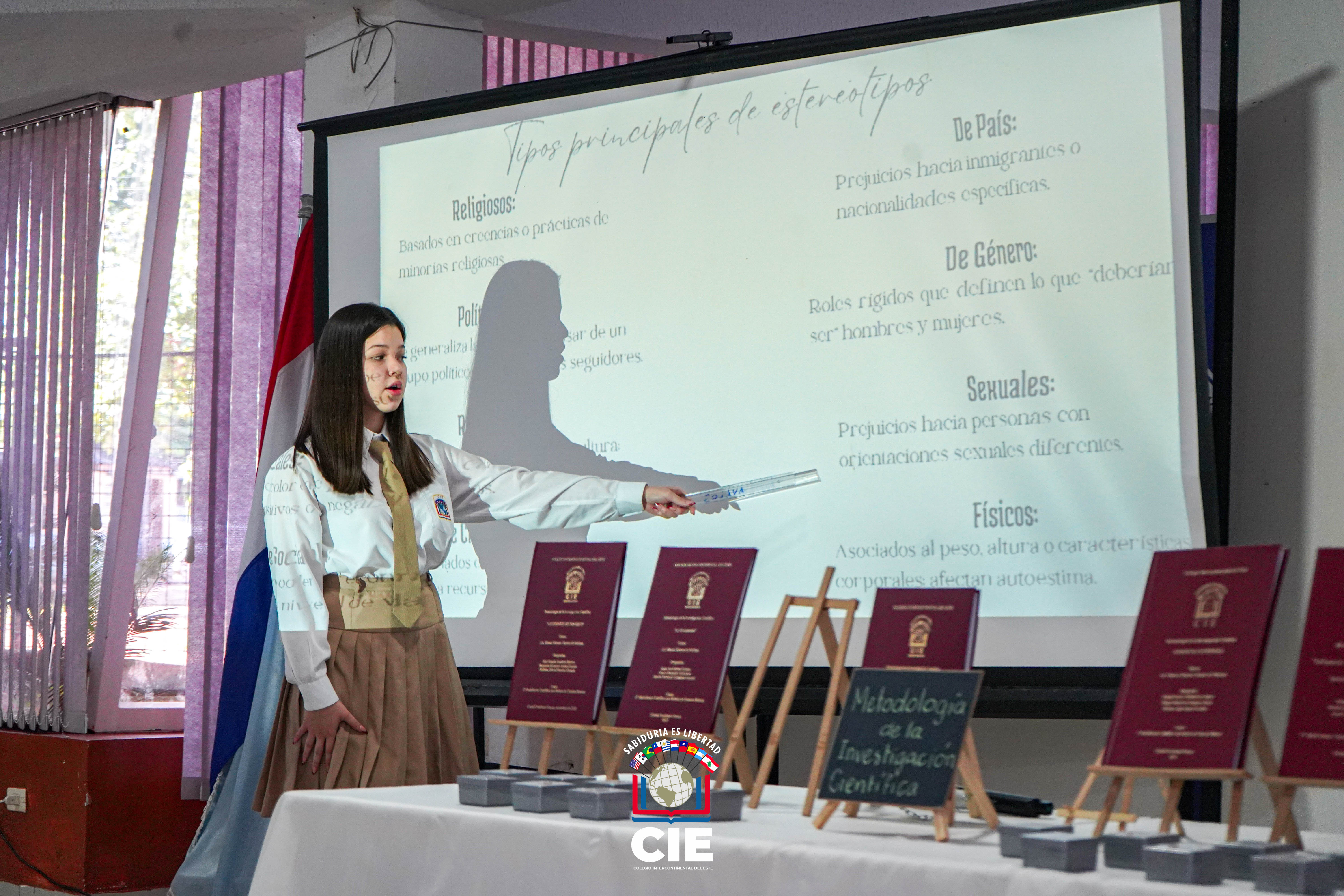 Presentación de Proyectos de Metodología de la Investigación: Colegio Intercontinental del Este