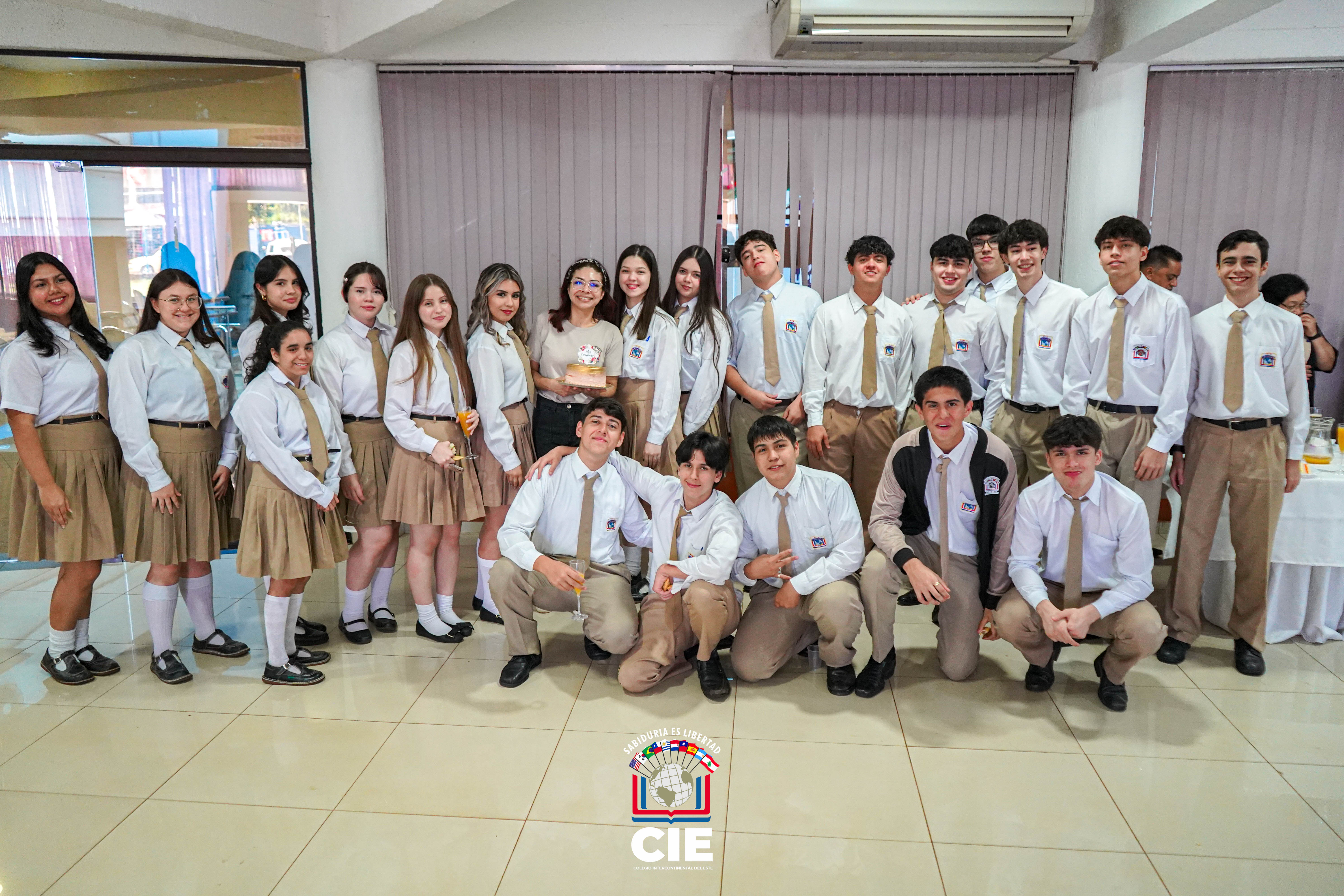 Presentación de Proyectos de Metodología de la Investigación: Colegio Intercontinental del Este
