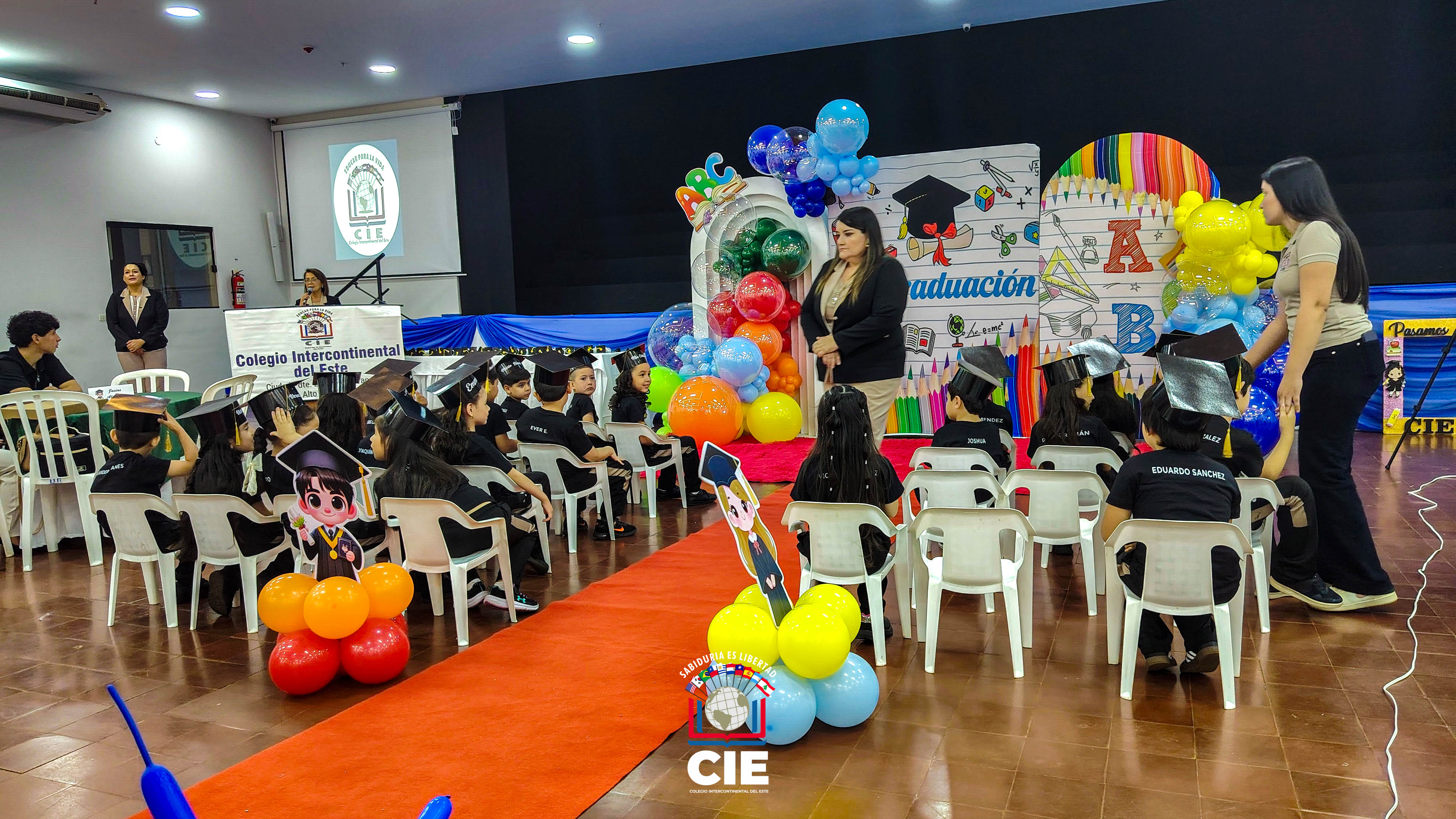 Preescolar del CIE culmina el año con emotiva ceremonia de graduación