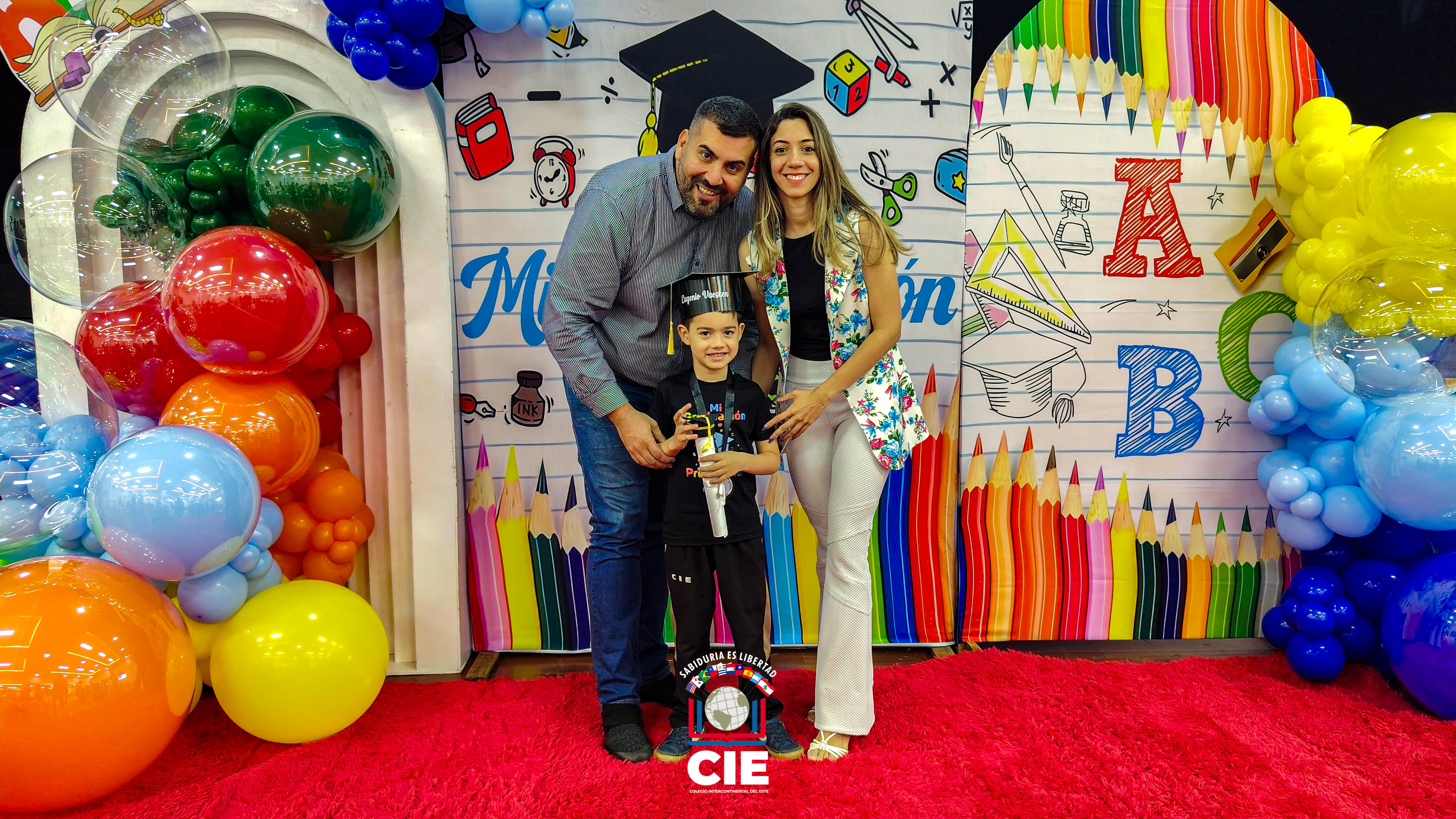 Preescolar del CIE culmina el año con emotiva ceremonia de graduación