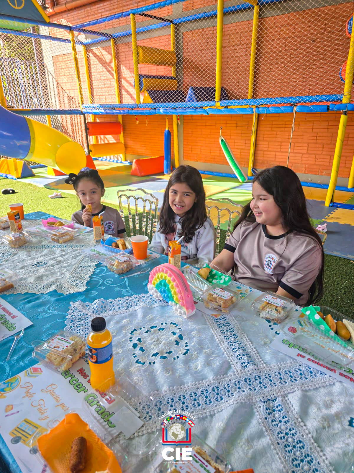 Cierre del año lectivo 2025: 2.º grado - Colegio Intercontinental del Este