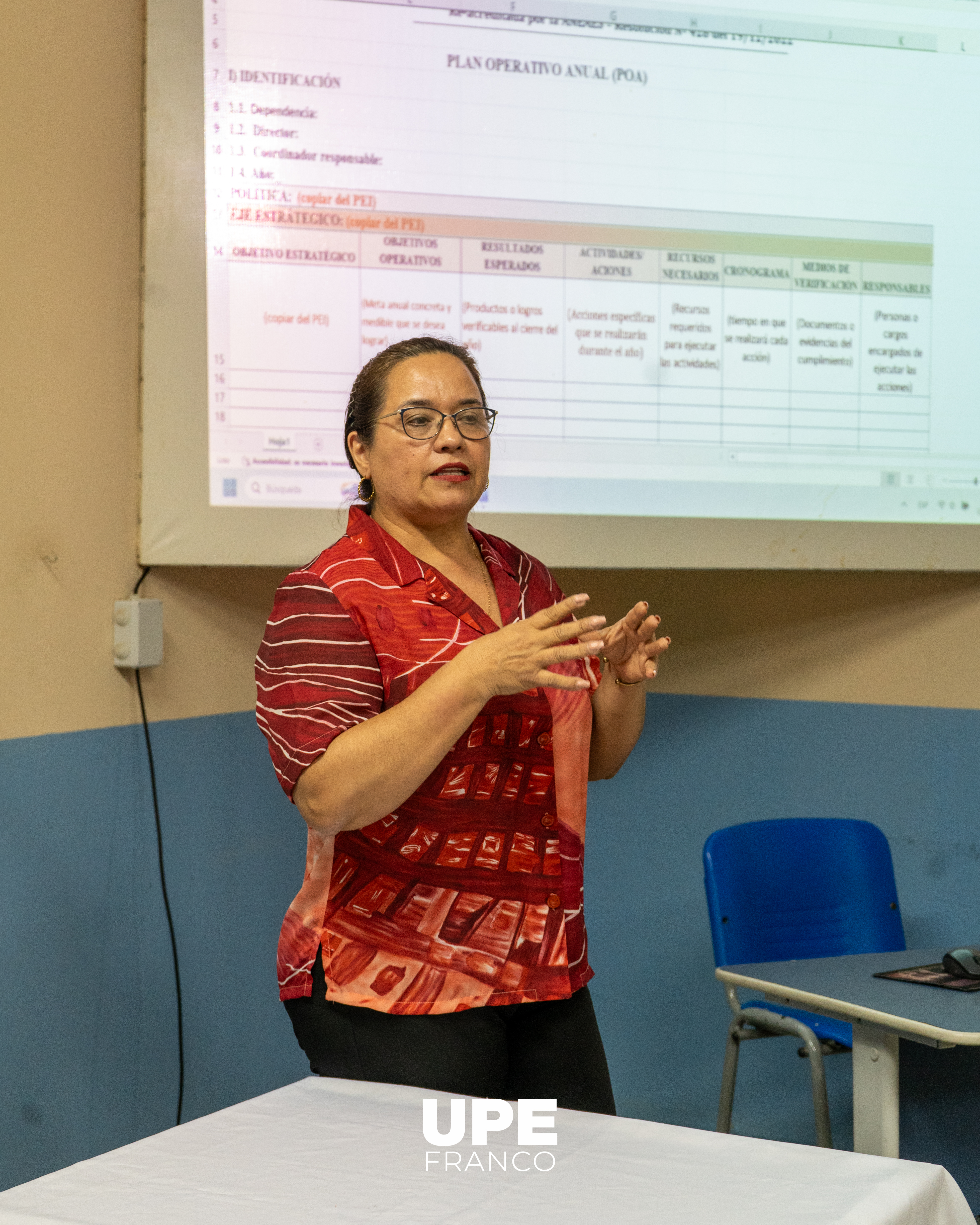 Lineamientos para la elaboración del informe de gestión 2025 y presentación del POA 2026: Facultad de Ciencias Jurídicas, Políticas y Sociales