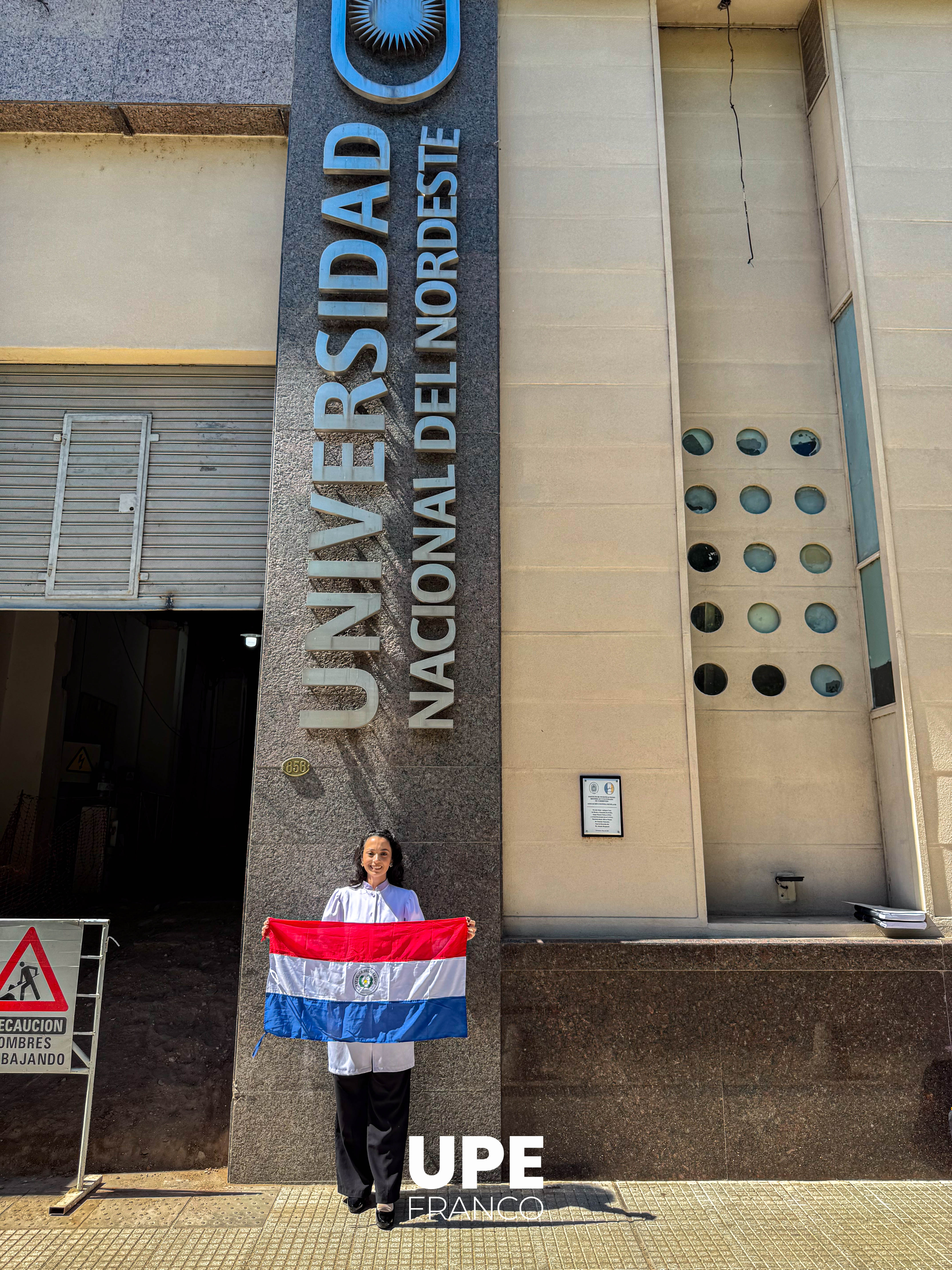 Orgullo UPE: Egresados de Medicina aprueban Reválida en Argentina