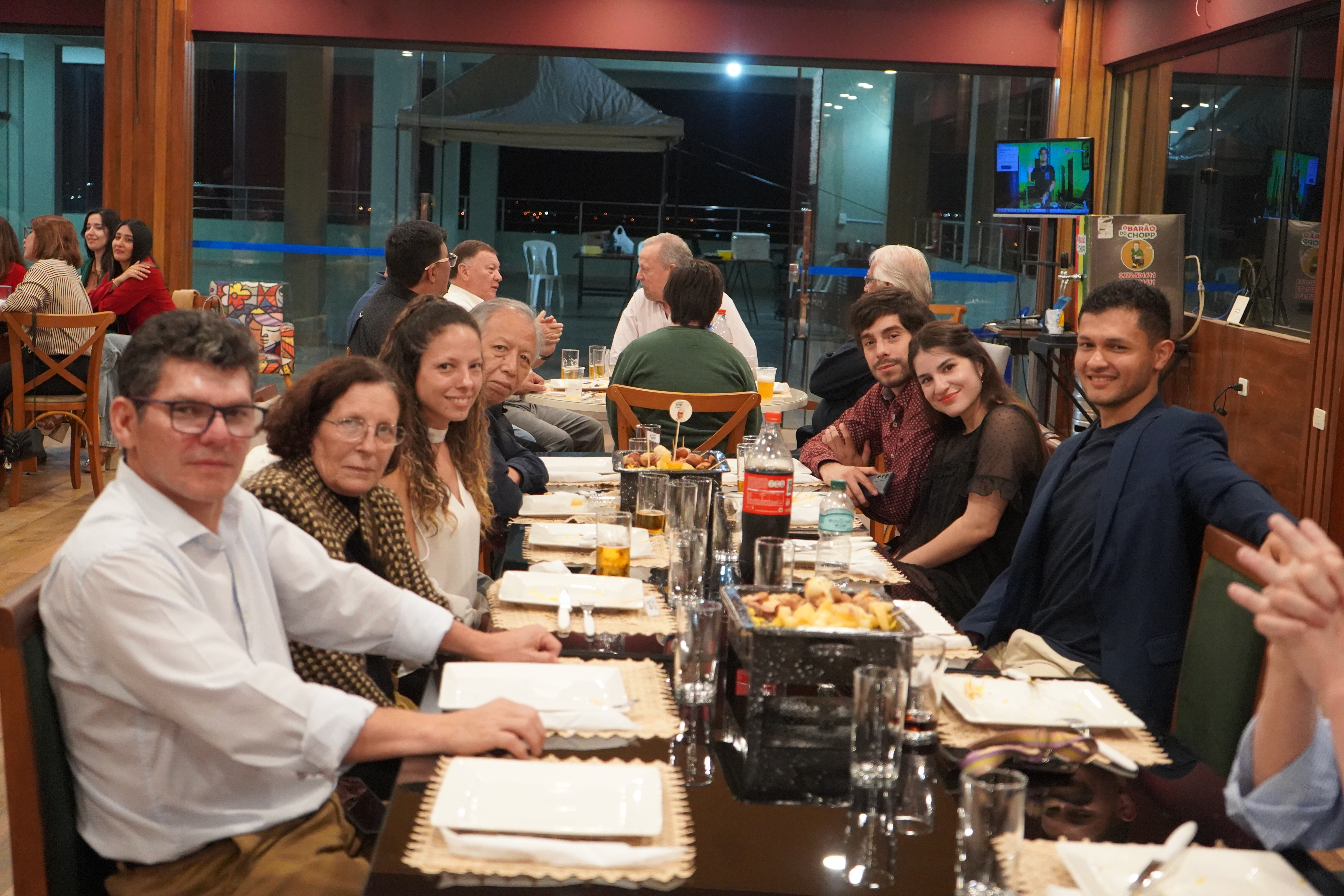 Cena de Confraternización: Despedida del año 2025 - Facultad de Arquitectura y Urbanismo