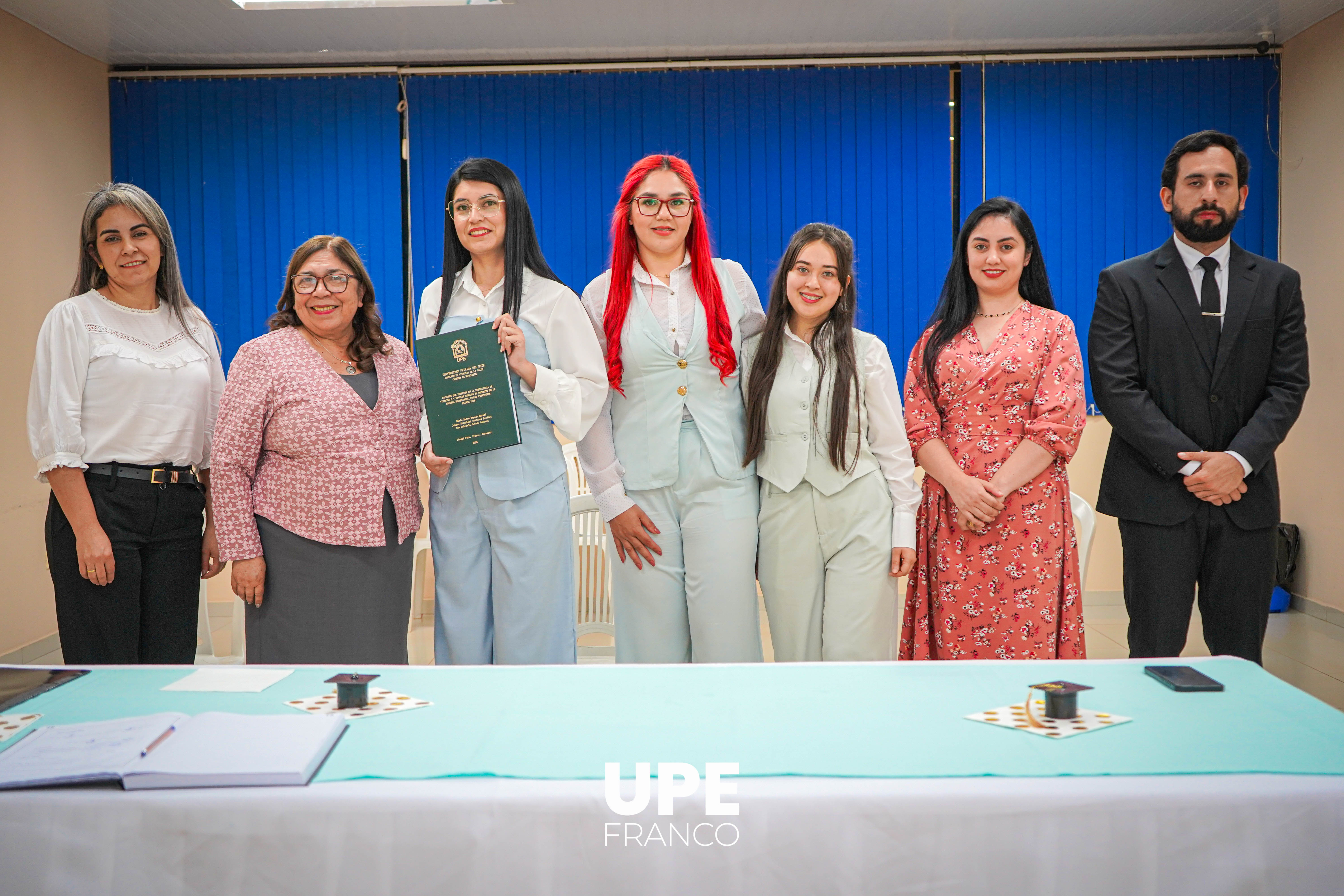 Defensa de Trabajo Final de Grado: Carrera de Nutrición - FCS