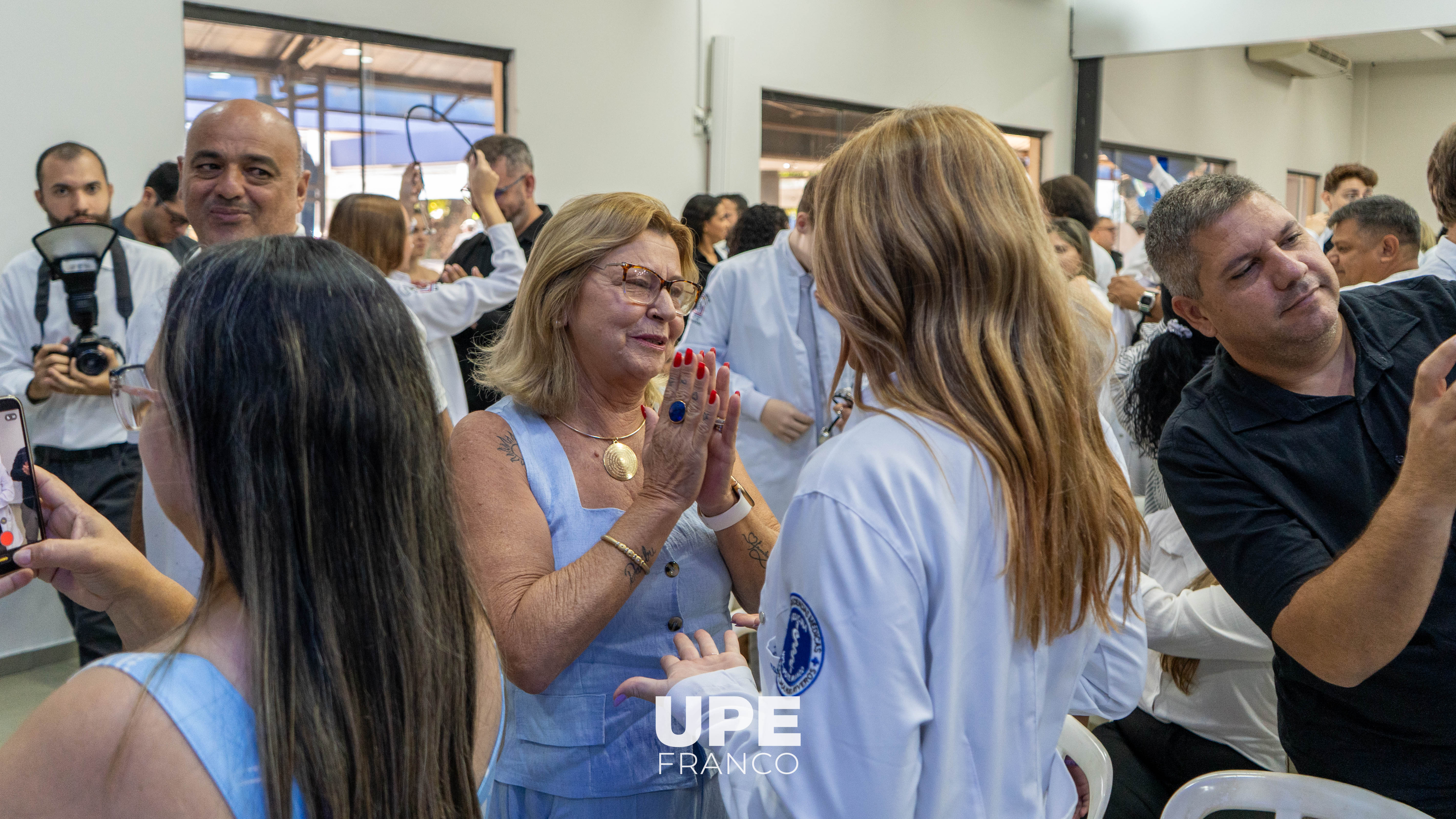 Ceremonia del Chaleco 2026: Facultad de Ciencias Médicas - Primer curso - Secciones A, B, C y D