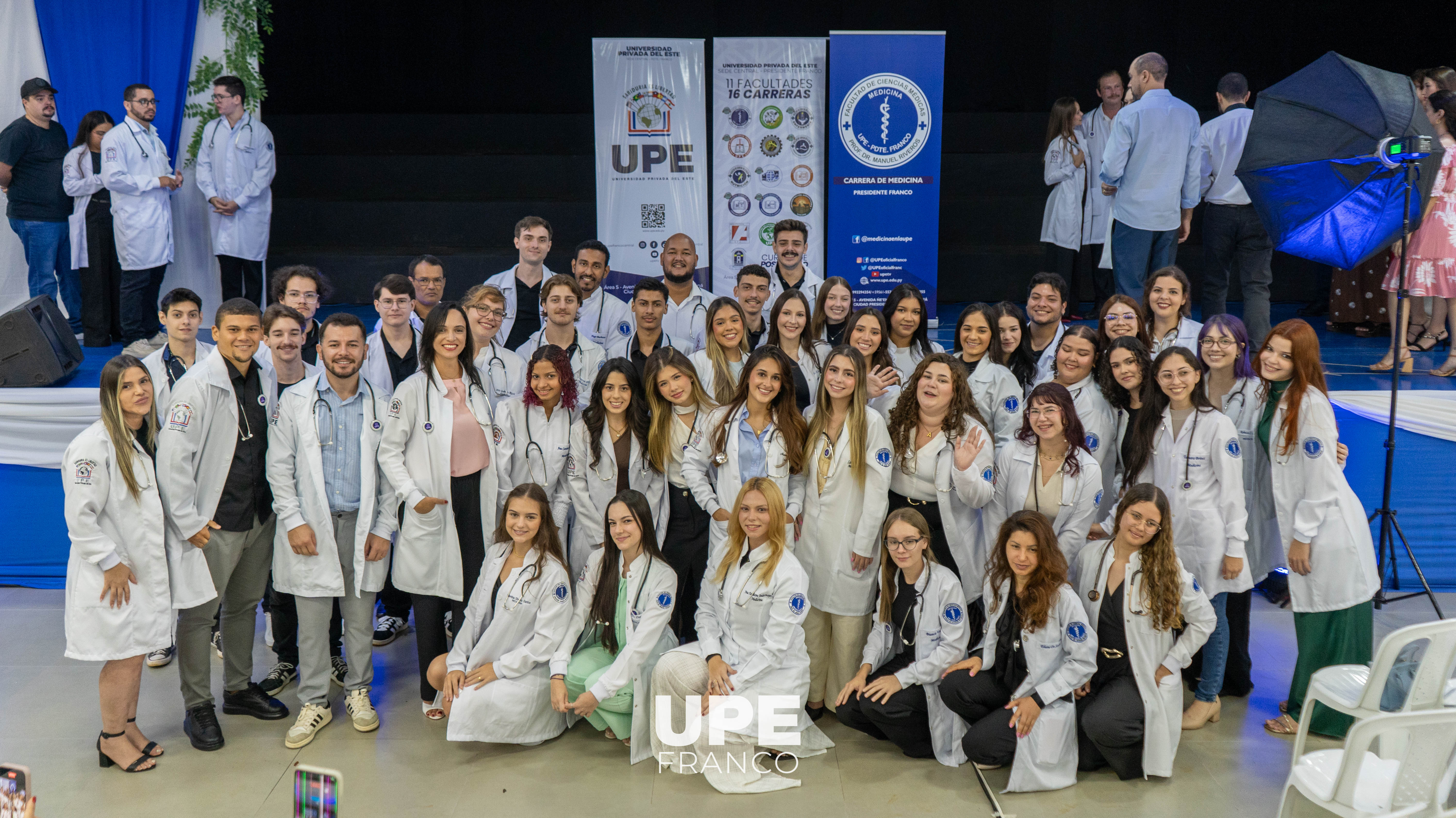 Ceremonia del Chaleco 2026: Facultad de Ciencias Médicas - Primer curso - Secciones A, B, C y D