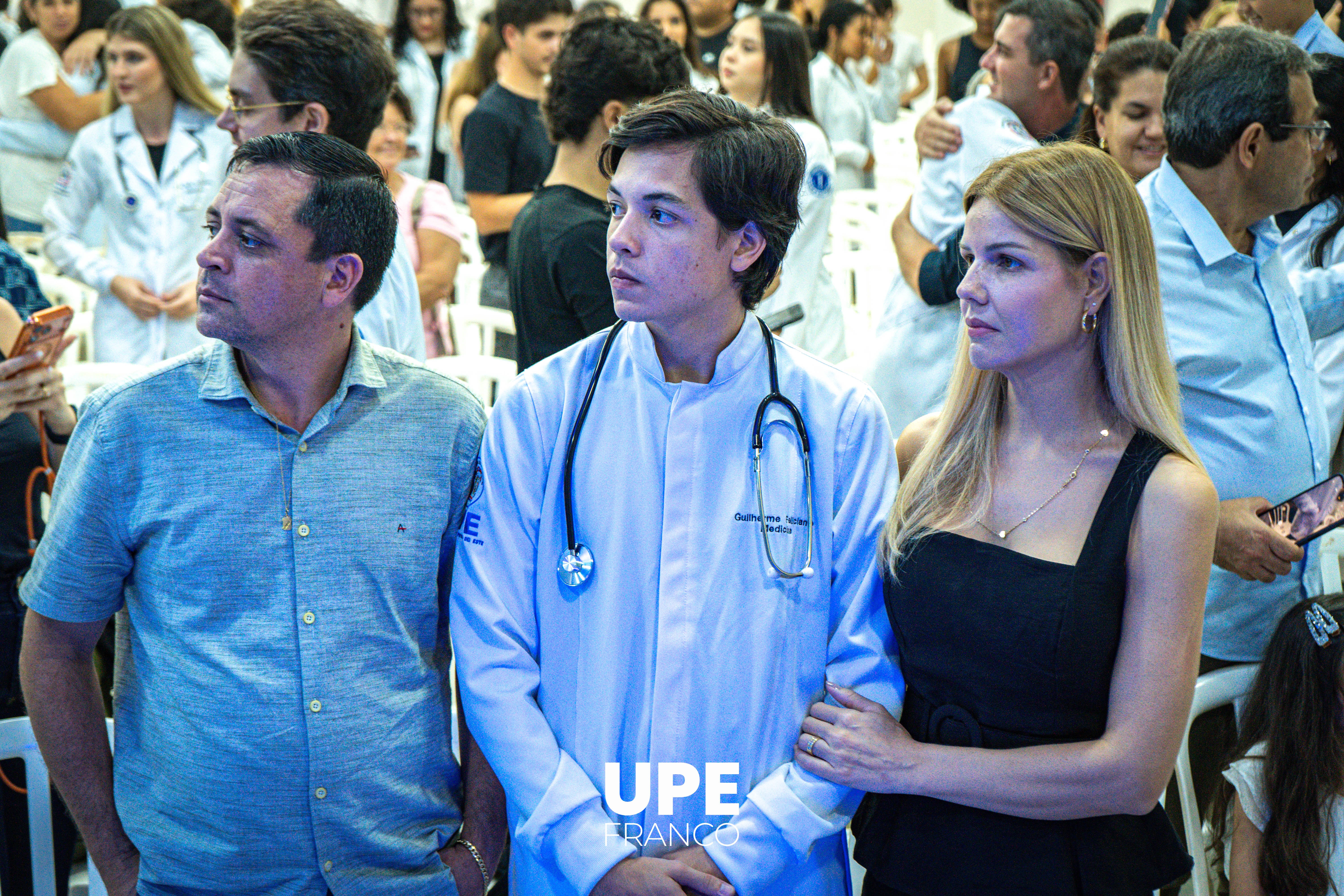 Ceremonia del Chaleco 2026: Facultad de Ciencias Médicas - Primer curso, Secciones E, F y G