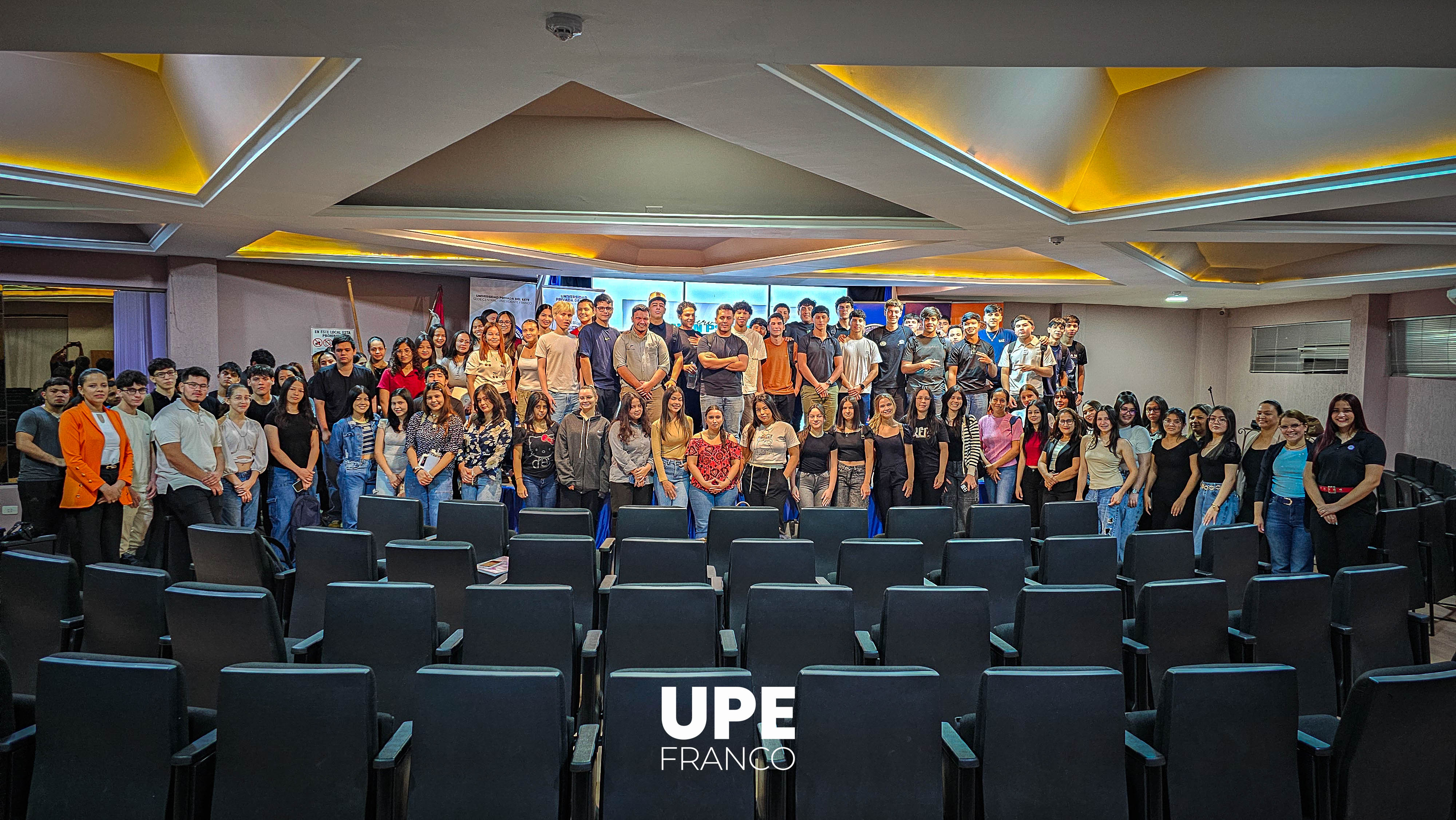 Jornada de Inducción Universitaria: Facultad de Ciencias Administrativas y Contables