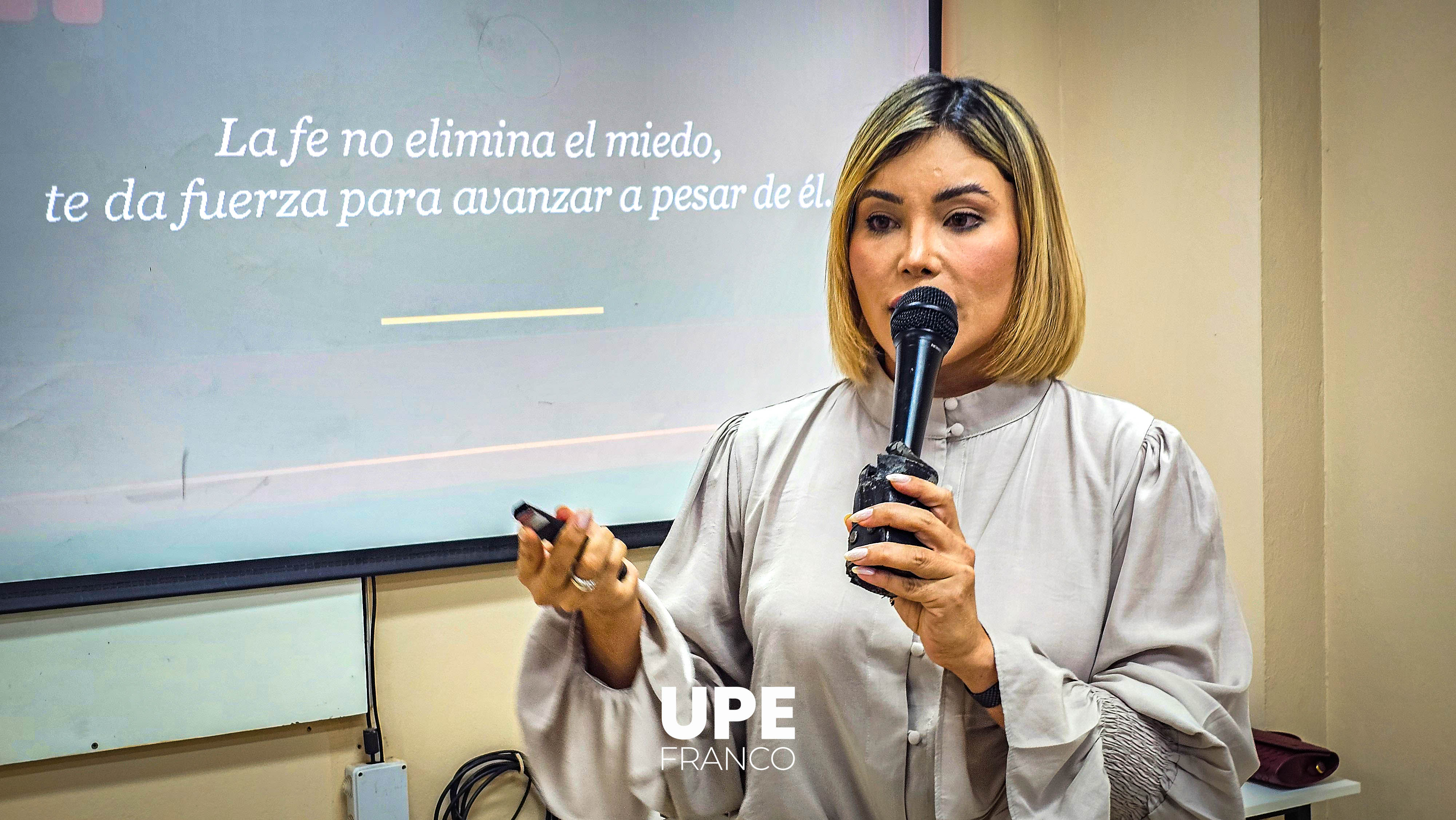Charla motivacional: “Una palabra de Fe”
