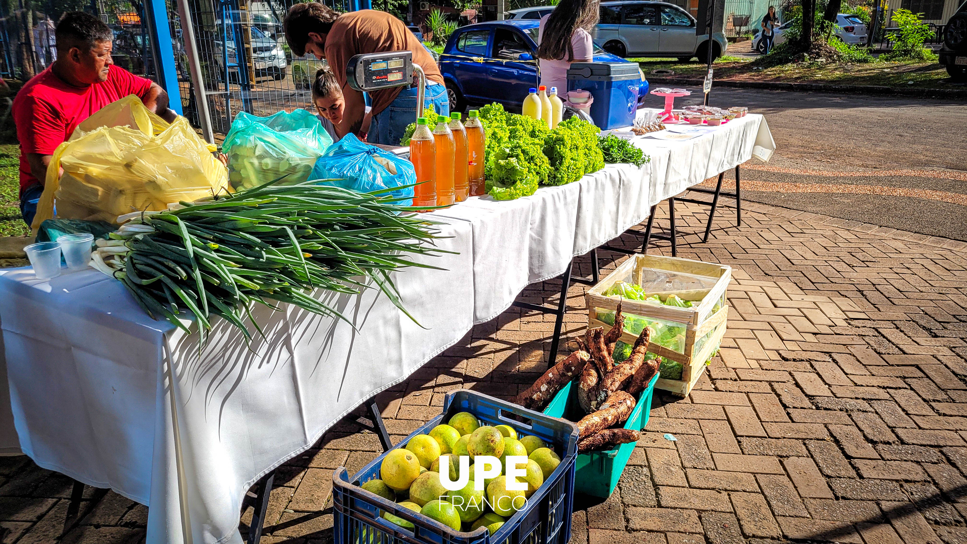 Feria de Producción Hortigranjera: Facultad de Ciencias Agropecuarias