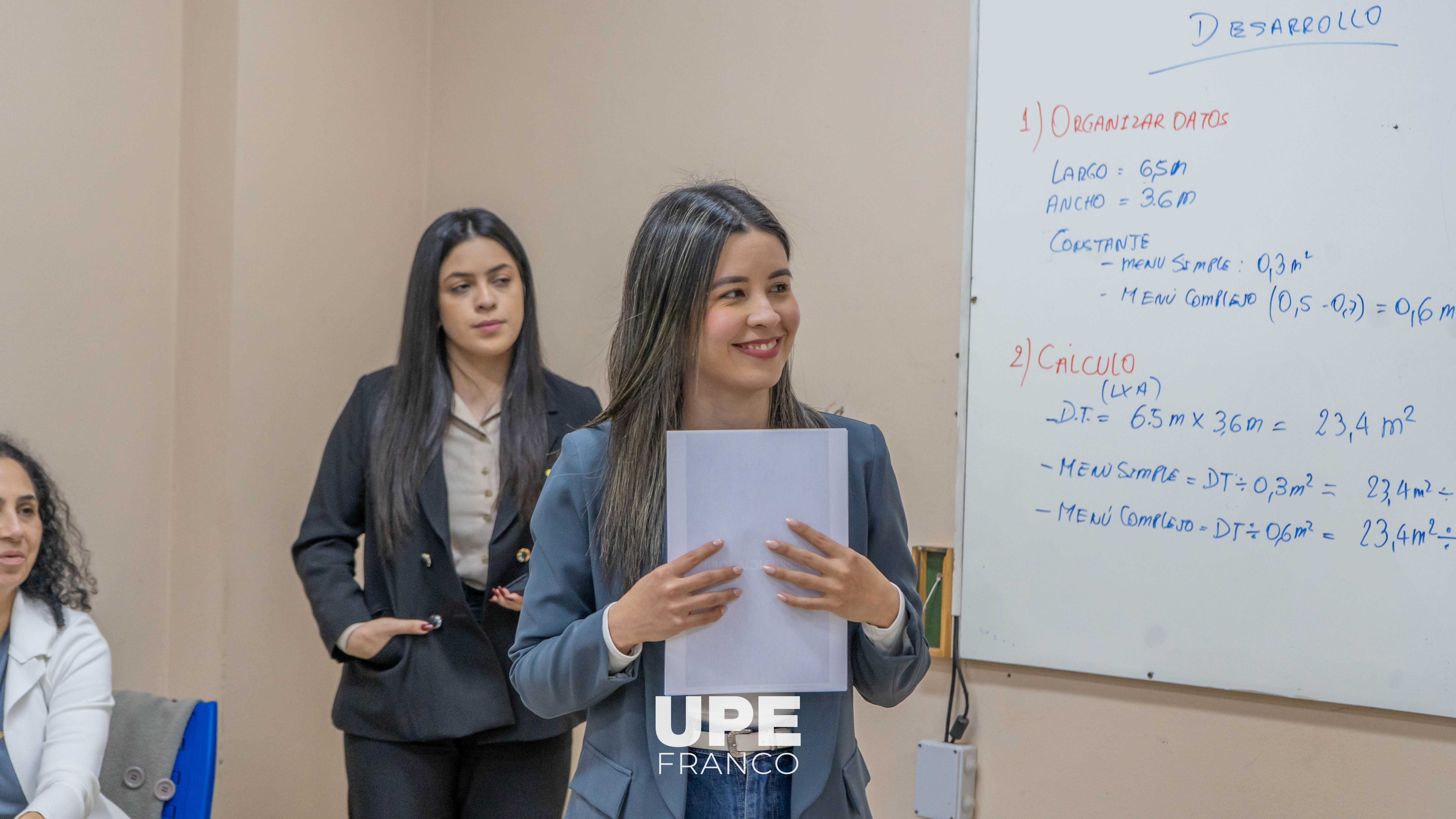 CONVENIO ENTRE ODONTOLOGÍA UPE FRANCO Y PASEO DE LA SONRISA APUESTA A APOYO MUTUO