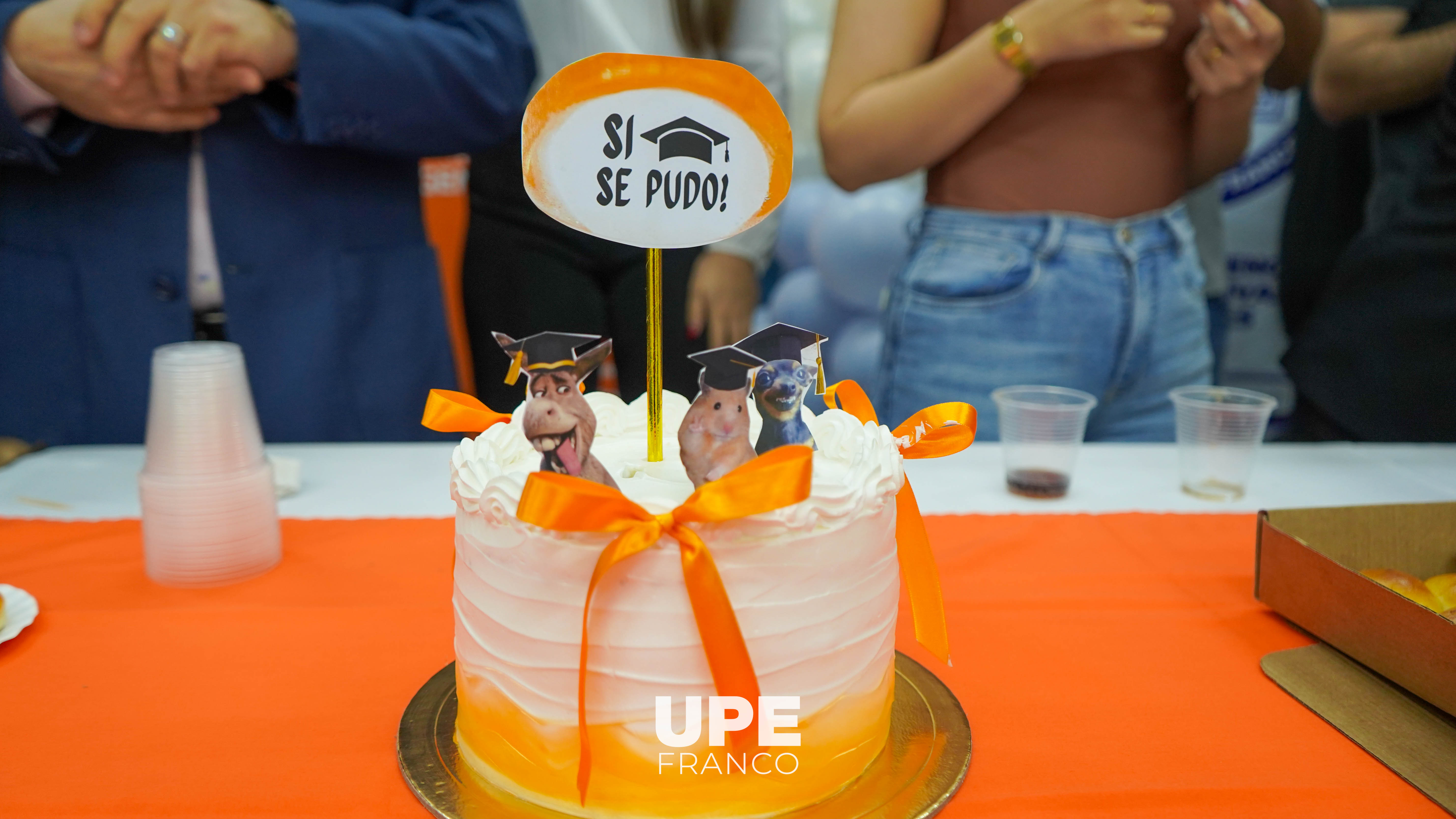 Último día de Clases (UDC): Facultad de Ciencias Administrativas y Contables