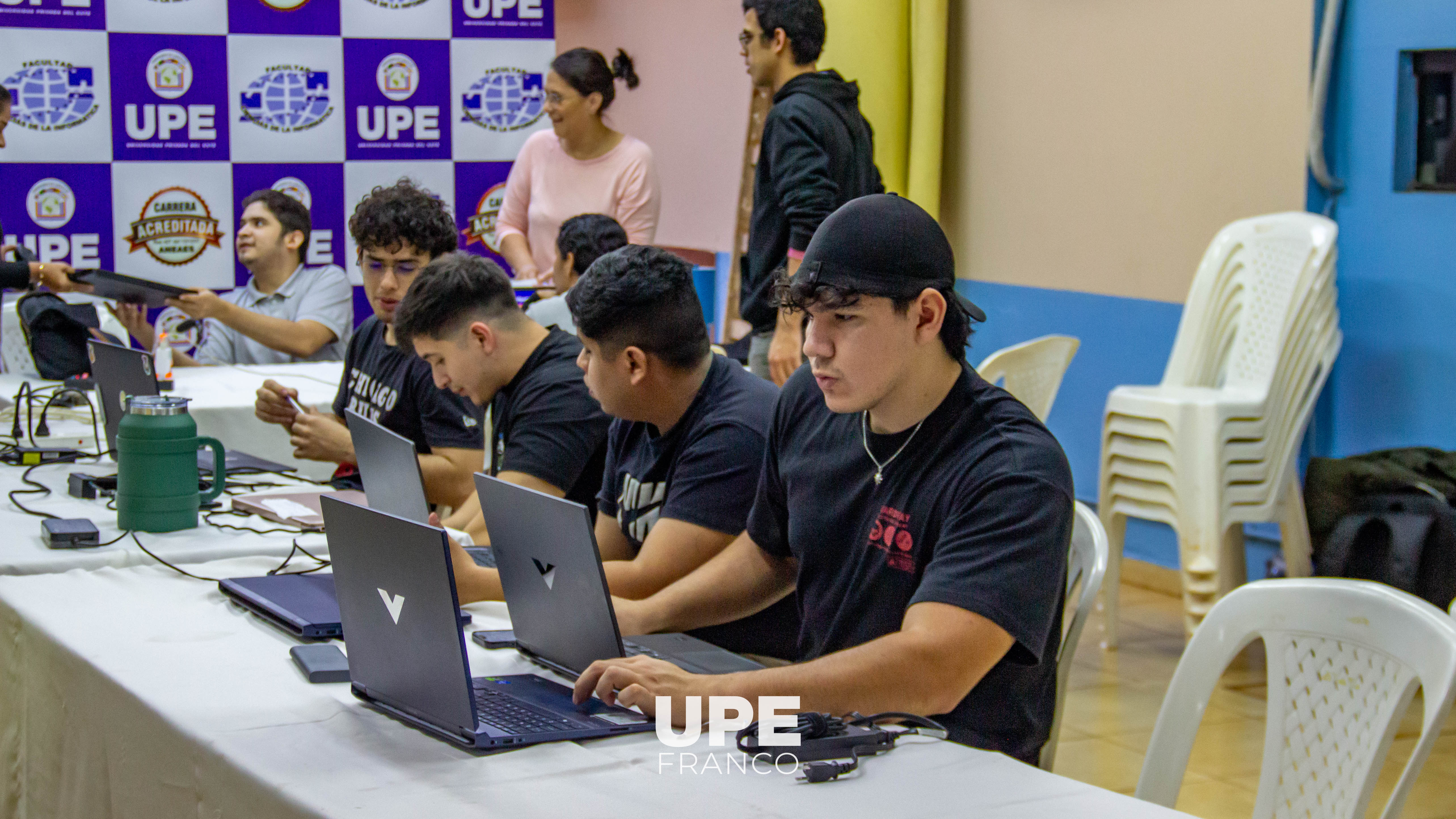 UPE Franco desarrolló consultoría informática gratuita como actividad de extensión universitaria