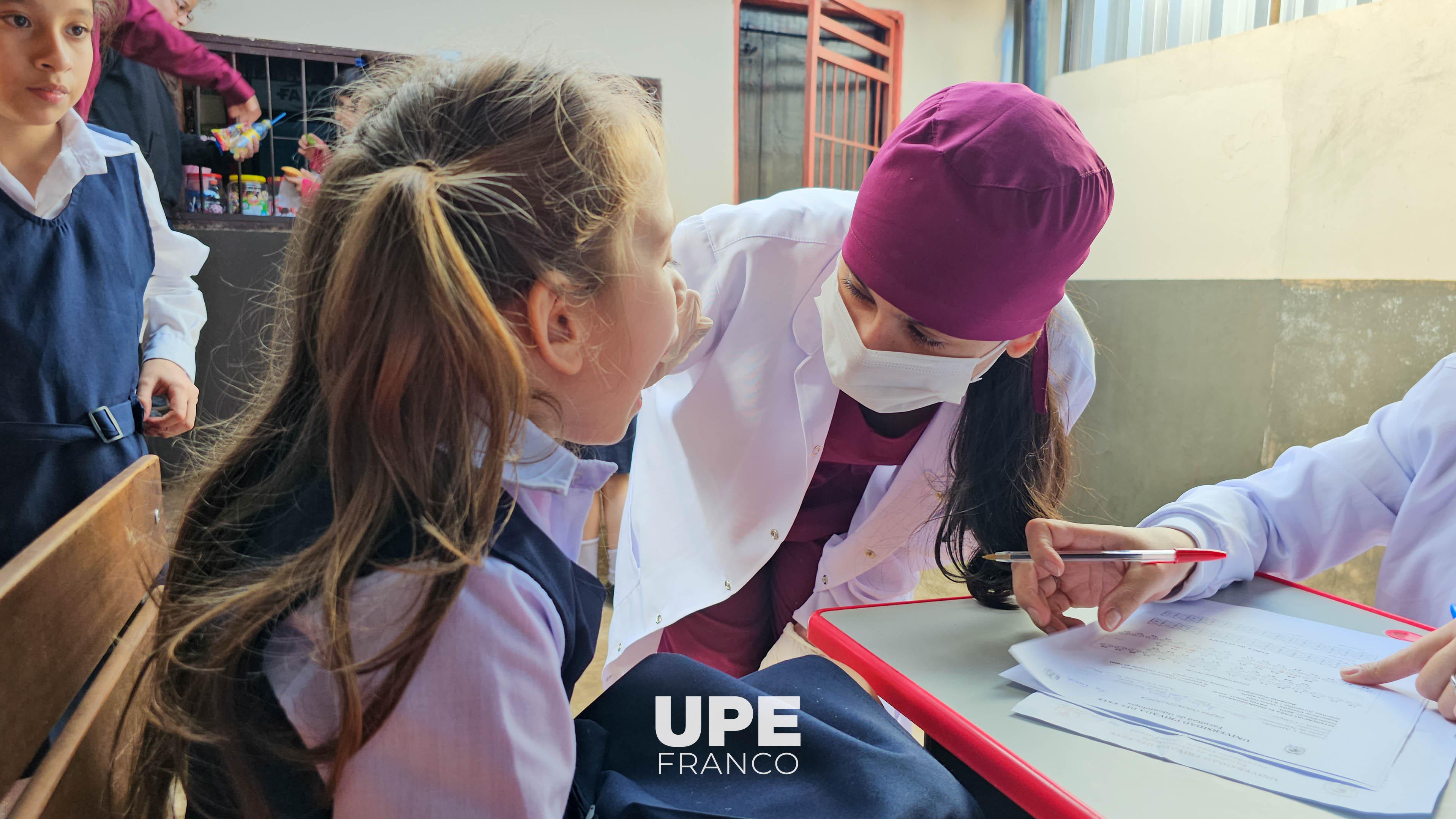 UPE FRANCO DESARROLLA PROGRAMA DE ATENCIÓN ODONTOLÓGICA INFANTIL EN EL BARRIO SAN SEBASTIÁN