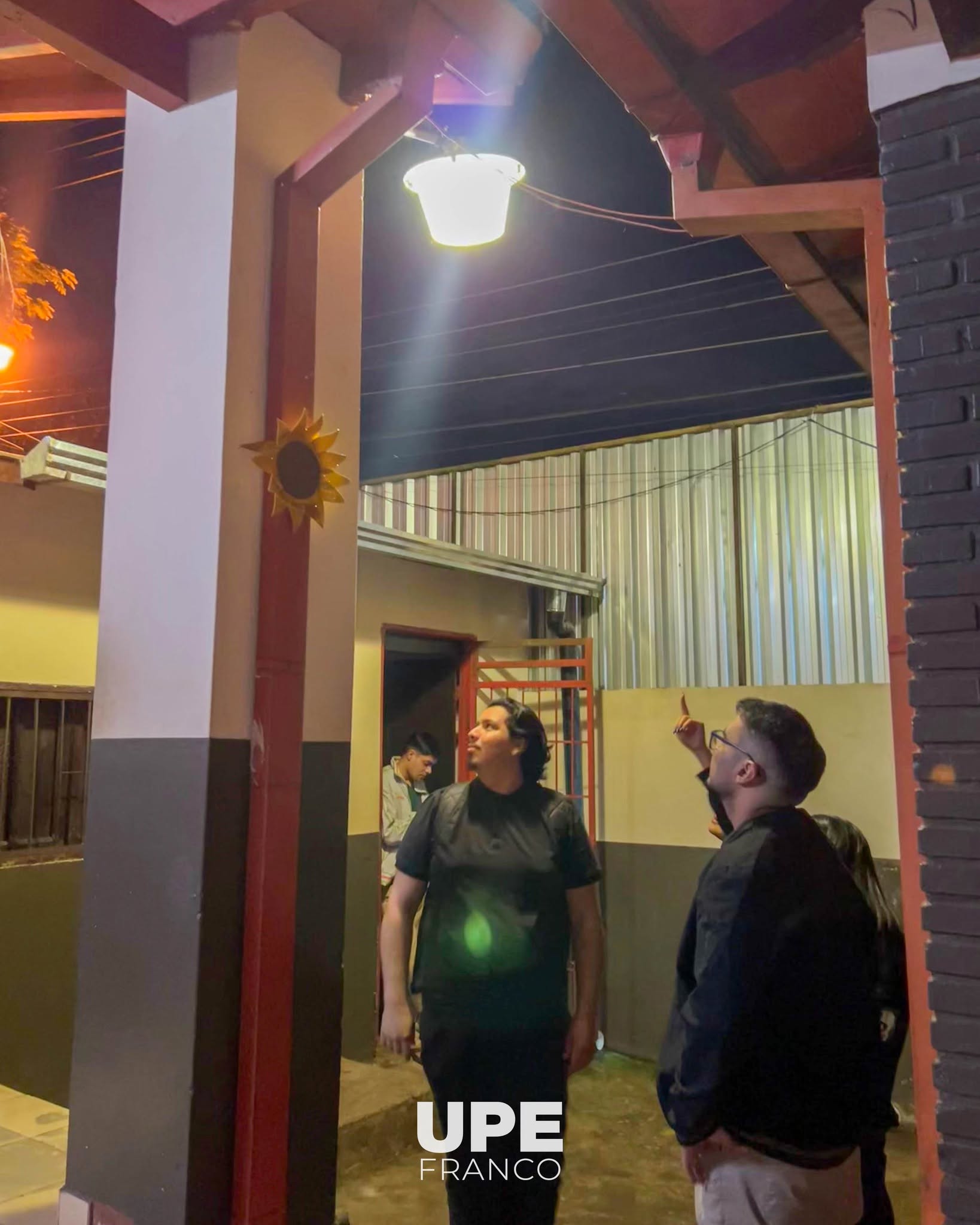 UPE FRANCO INICIÓ PROYECTO DE MANTENIMIENTO DE INSTALACIONES ELÉCTRICAS EN EL BARRIO SAN SEBASTIÁN