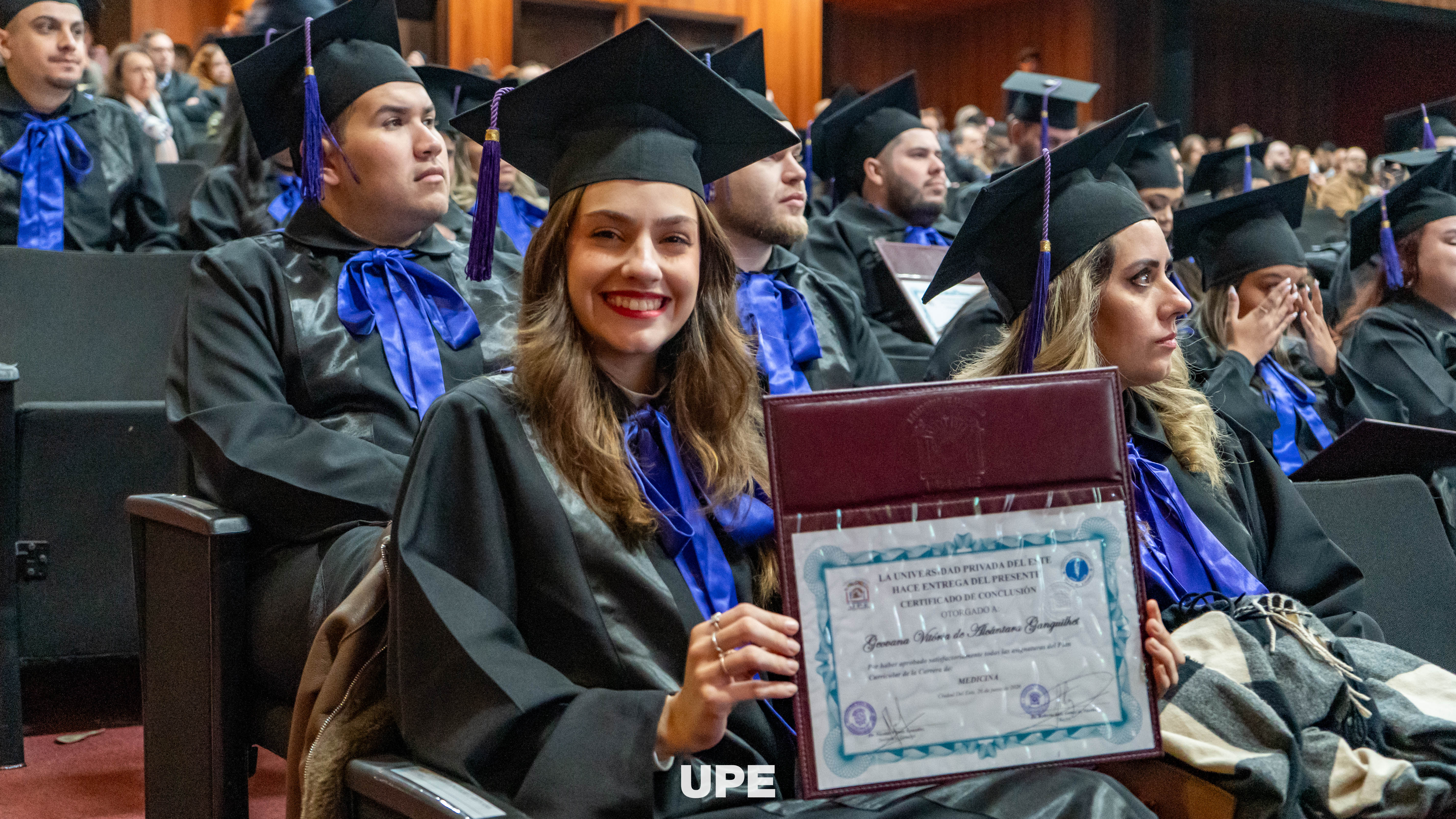 Ceremonia de Graduación de la carrera de Medicina UPE CDE – Promoción 2025