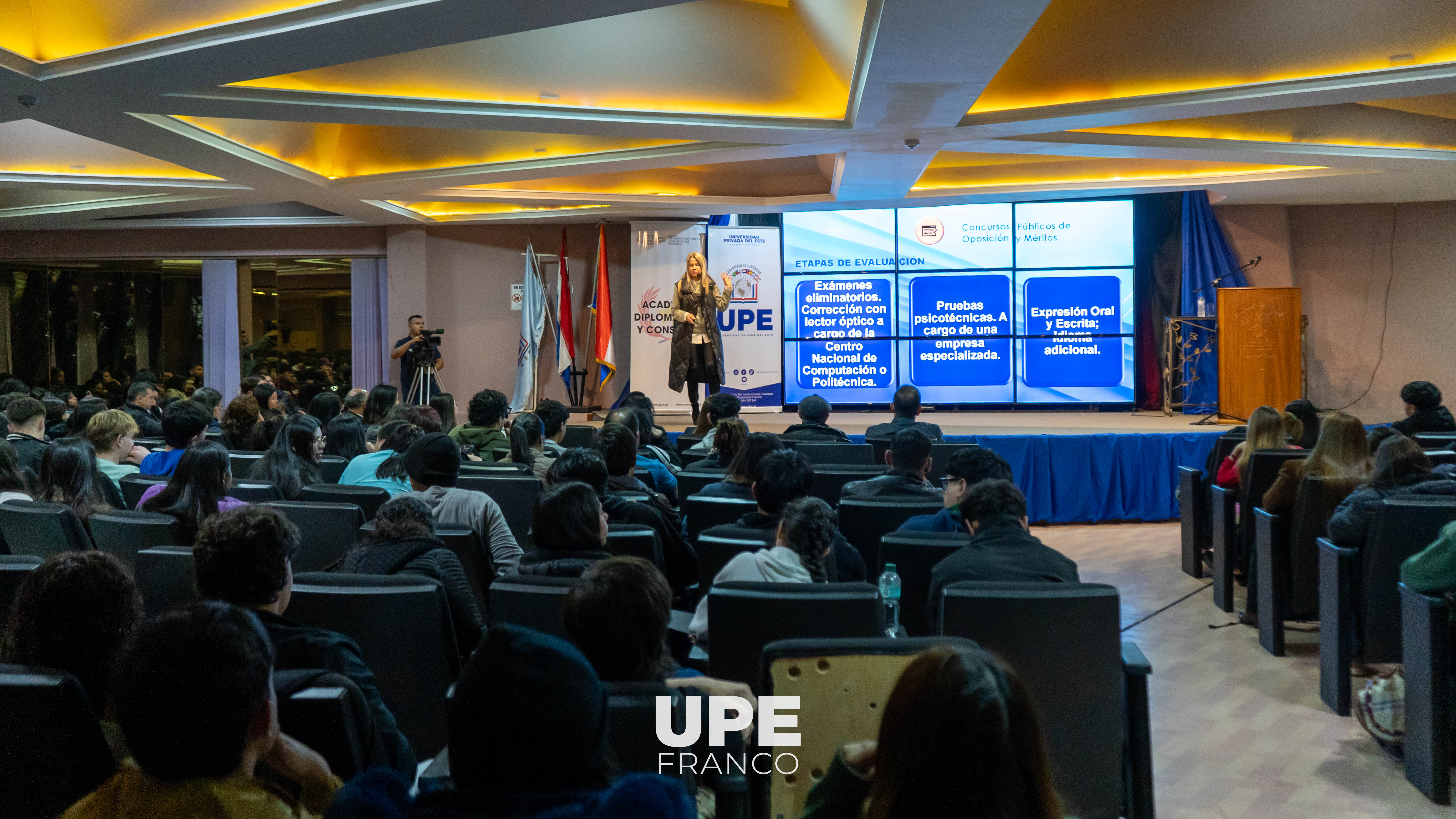 CHARLA INFORMATIVA SOBRE EL INGRESO AL SERVICIO DIPLOMÁTICO DEL PARAGUAY SE DESARROLLÓ EN LA UPE FRANCO