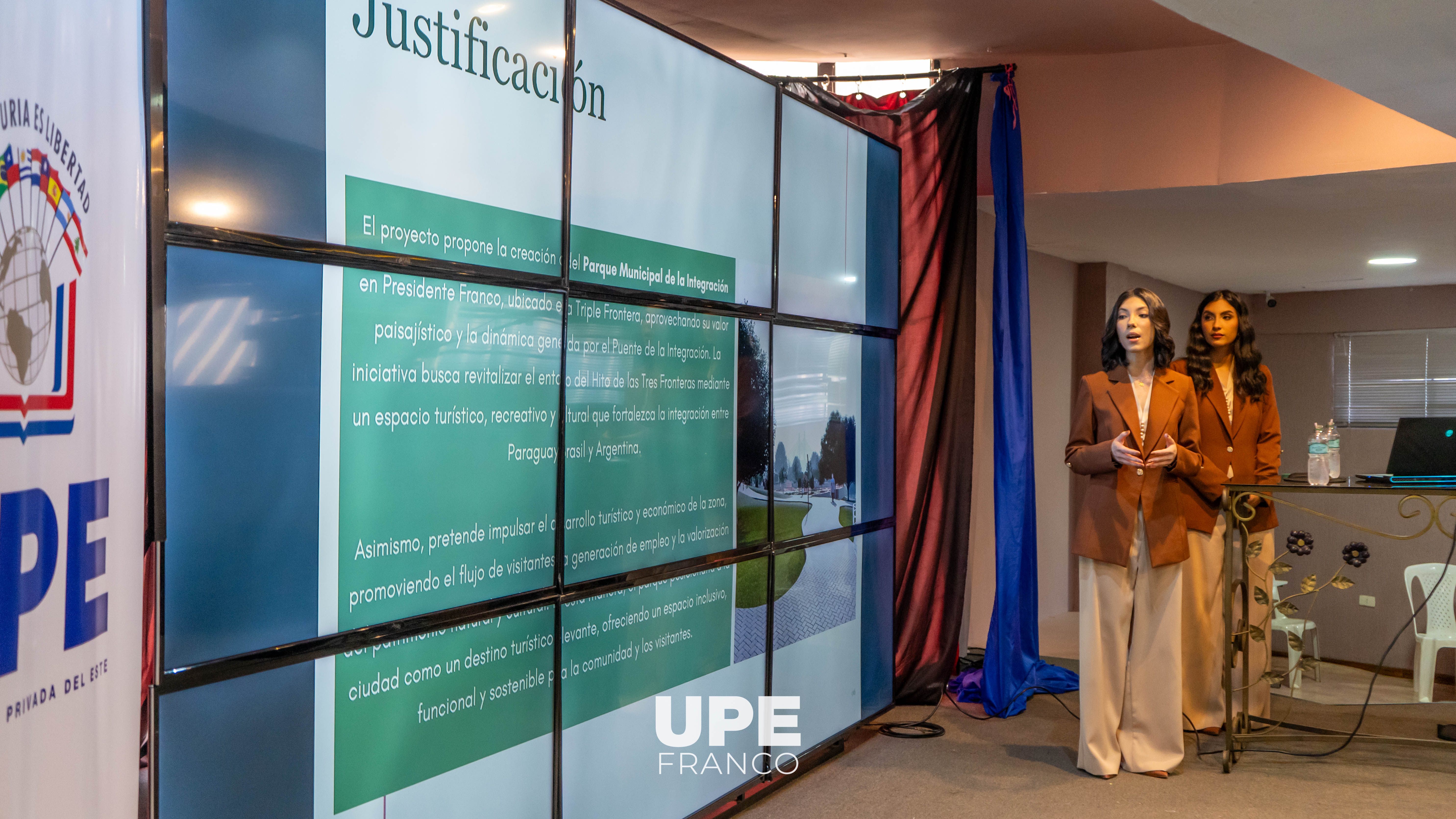 Facultad de Arquitectura y Urbanismo realizó defensa de Trabajo Final de Grado
