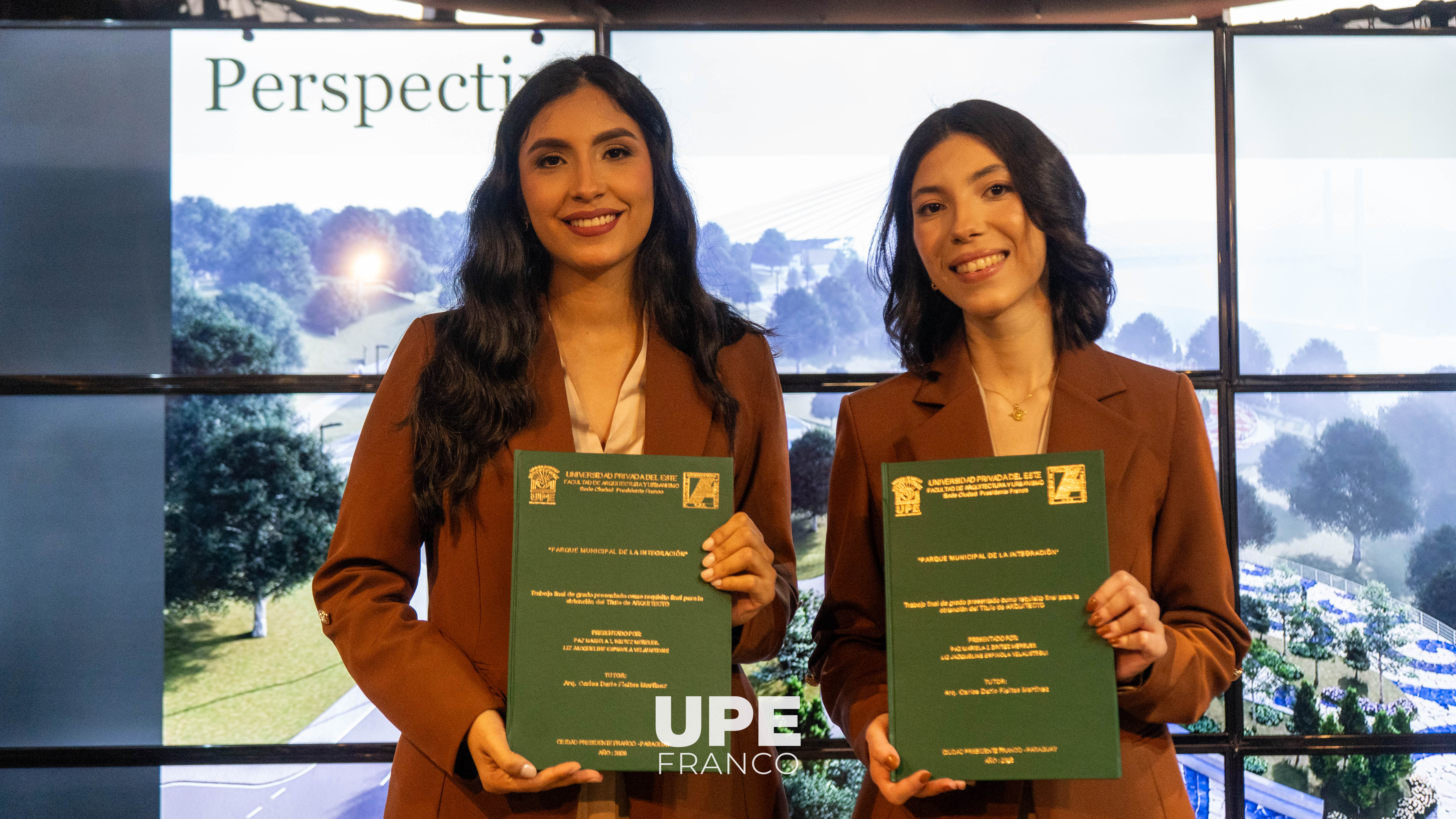 Facultad de Arquitectura y Urbanismo realizó defensa de Trabajo Final de Grado