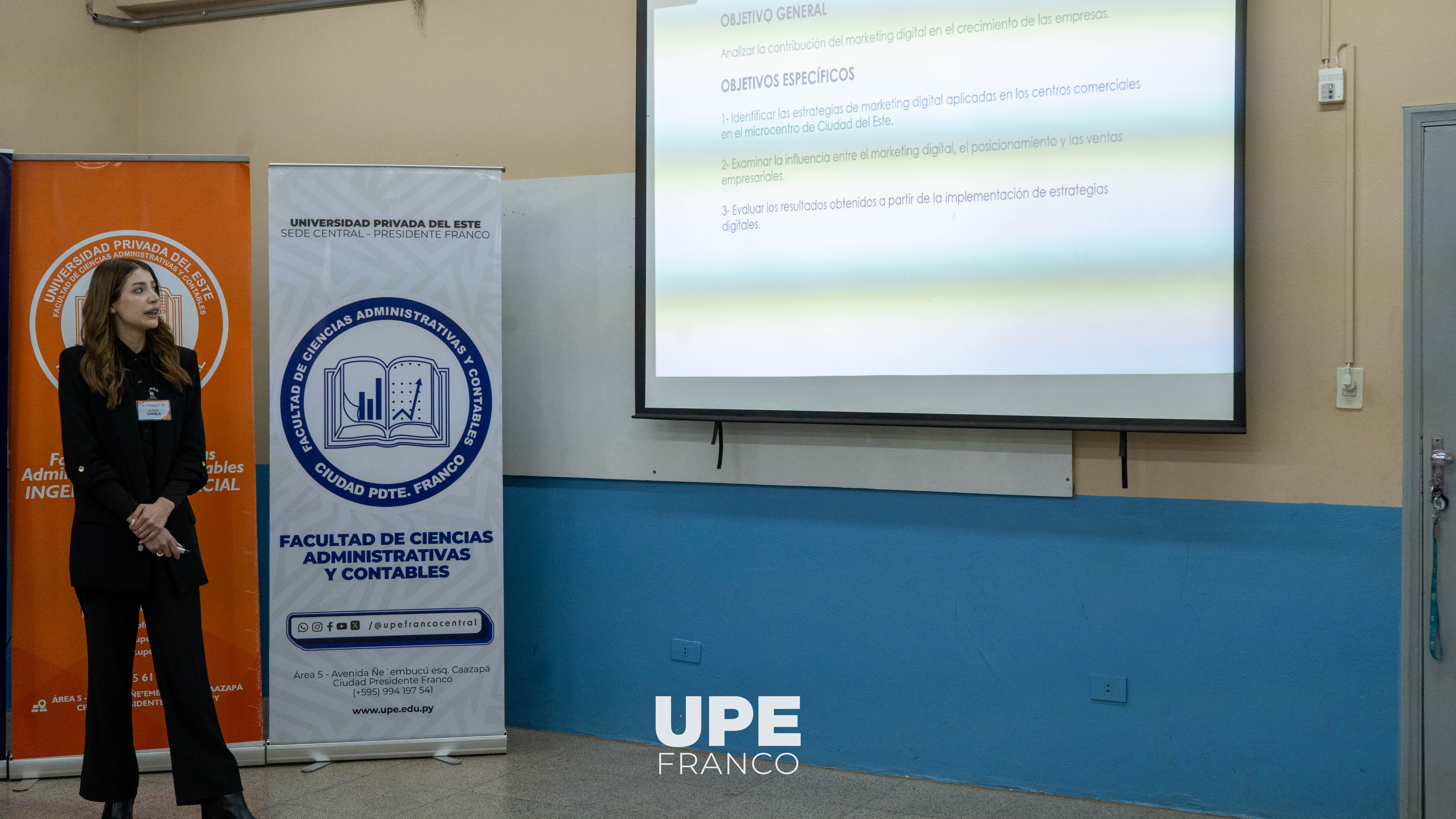 Ingeniería Comercial realizó defensa de Trabajo Final de Grado