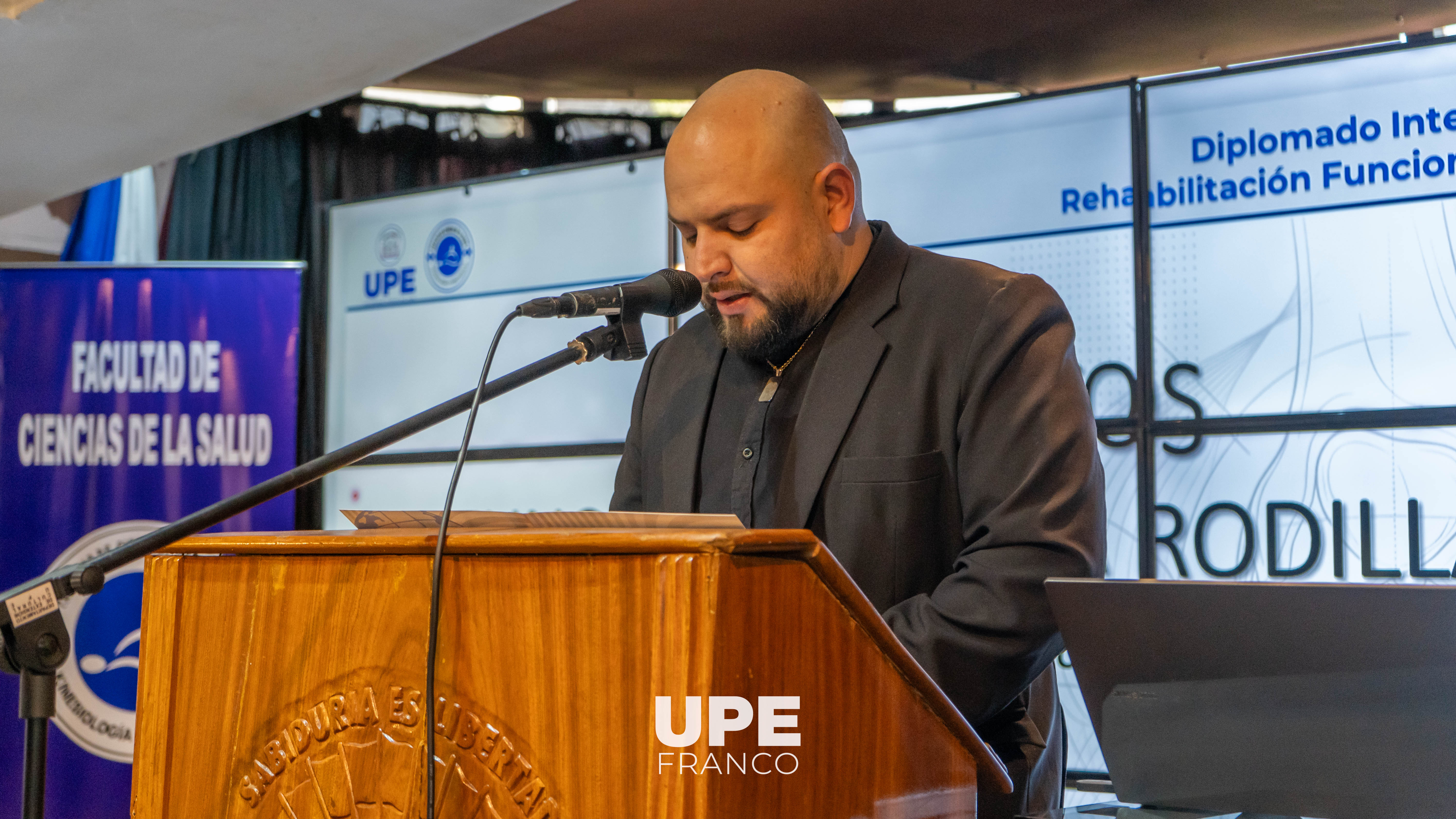 Gran inicio del Diplomado Internacional en Rehabilitación Funcional de Rodilla en la UPE Franco