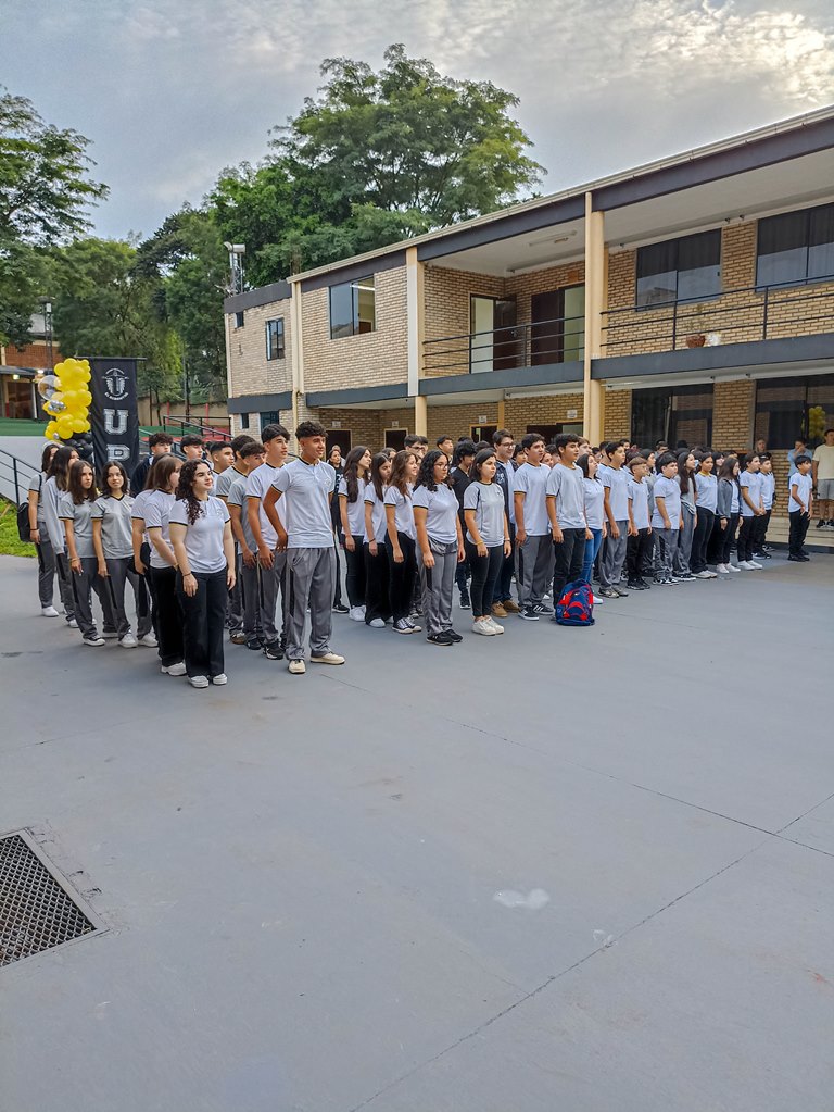 Familia UPE: Inicia del Año Escolar en el Colegio Católico El Redentor 