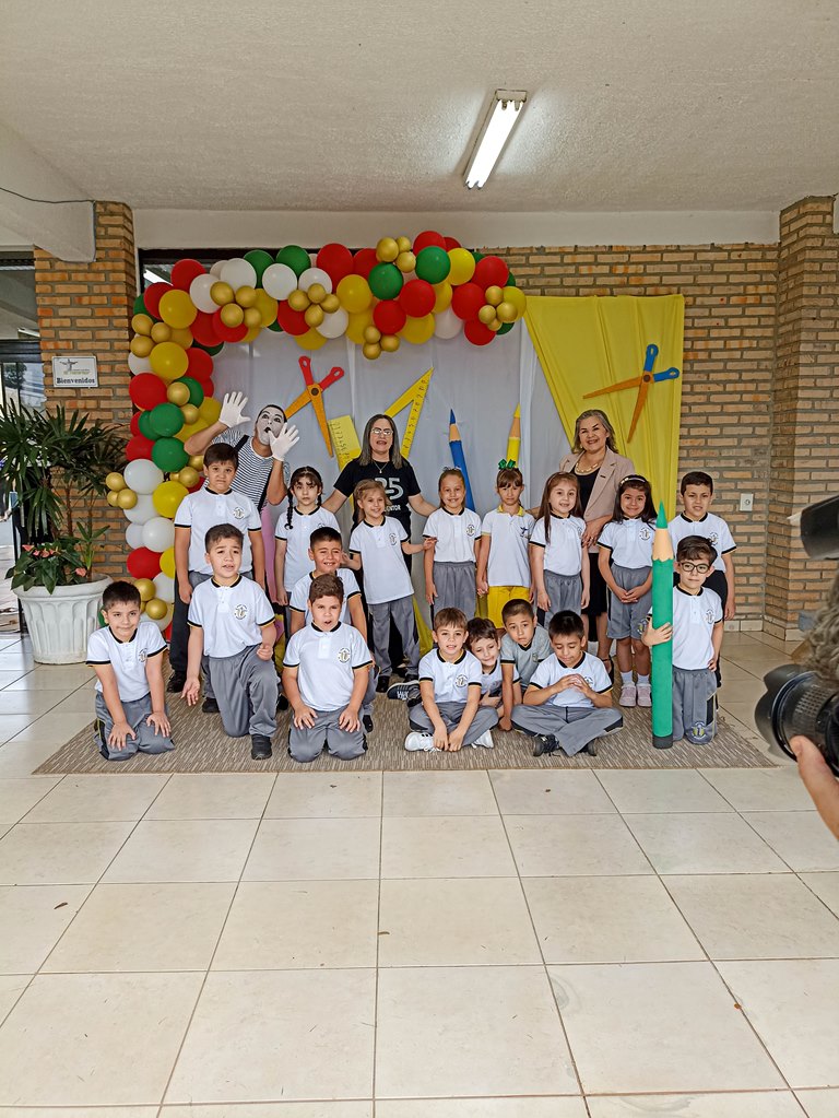 Familia UPE: Inicia del Año Escolar en el Colegio Católico El Redentor 