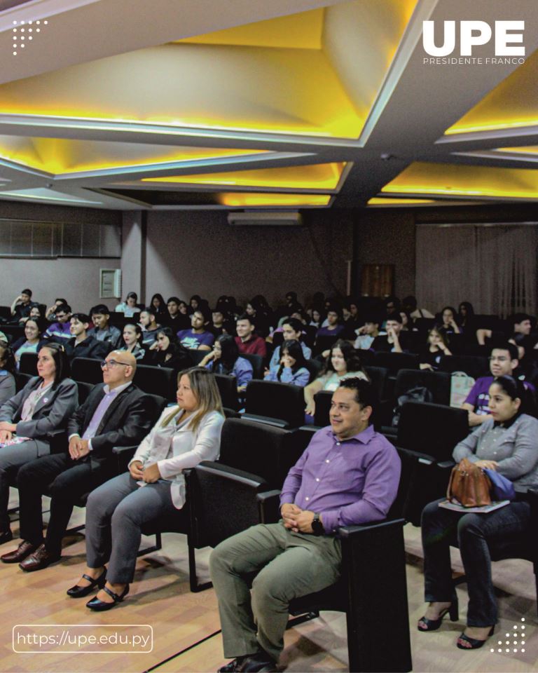 Bienvenida a Estudiantes - Facultad de Ciencias Administrativas y Contables