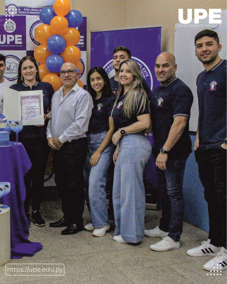 Reconocimiento y Celebración de la Promoción 2024 - Ciencias Administrativas y Contables